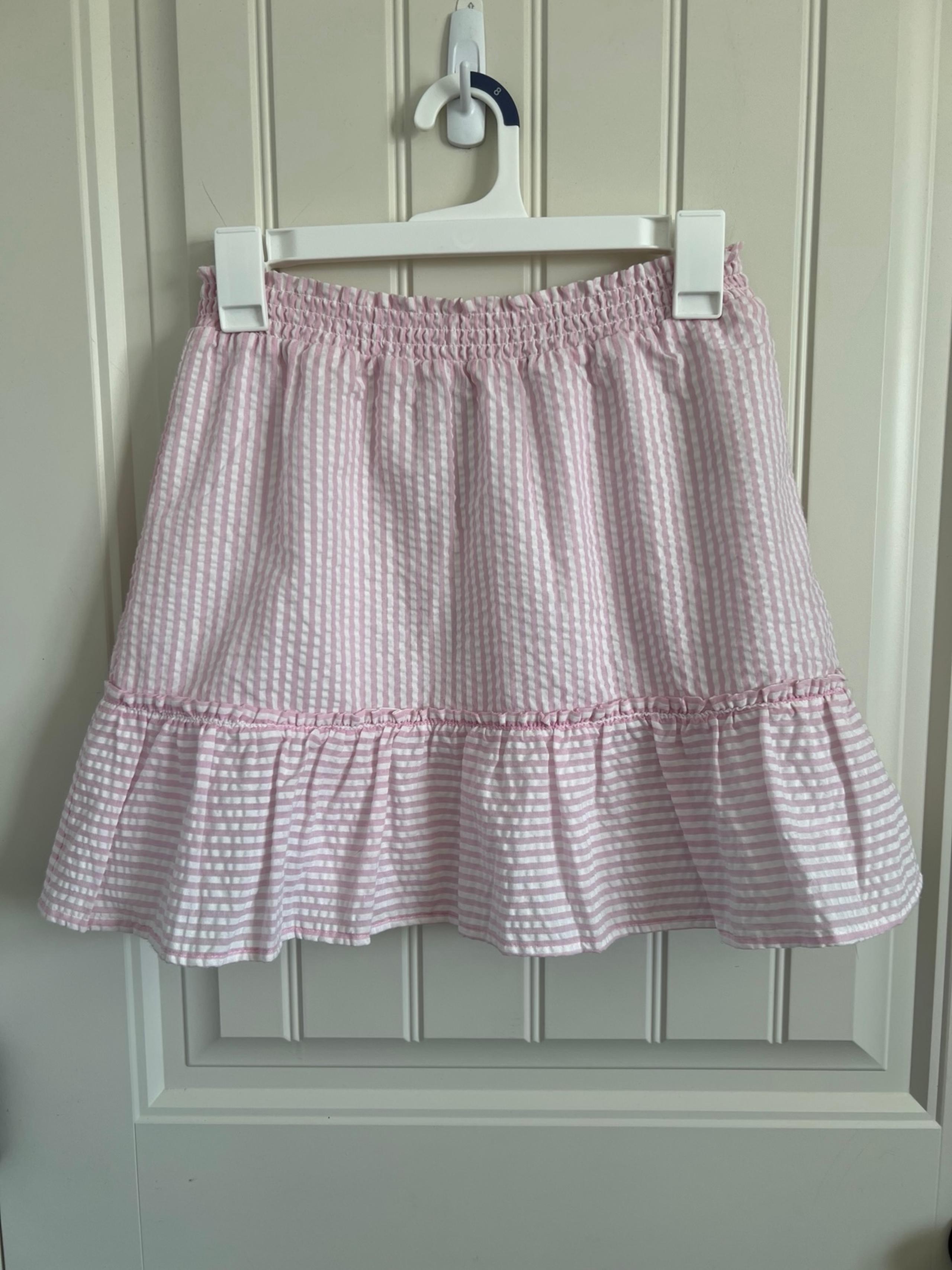BB Dakota size medium pink and white mini skirt NEW