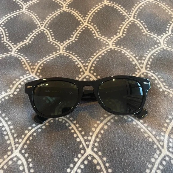 Ray Ban Laramie Sunglasses