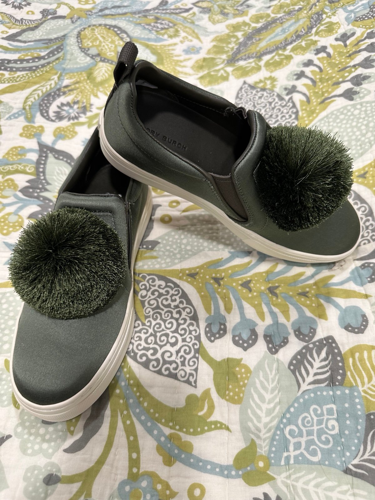 Tory Burch Pom Pom Satin Platform Sneaker In Green - Daphne Style Size 7