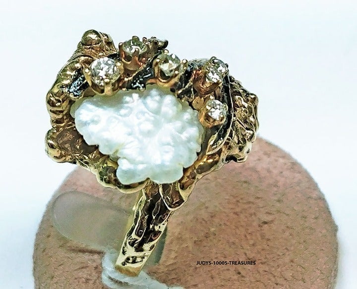 14k GOLD LADIES RING NATURAL WHITE PEARL 7 DIAMONDS SIZE 7 t/w 13.10gr