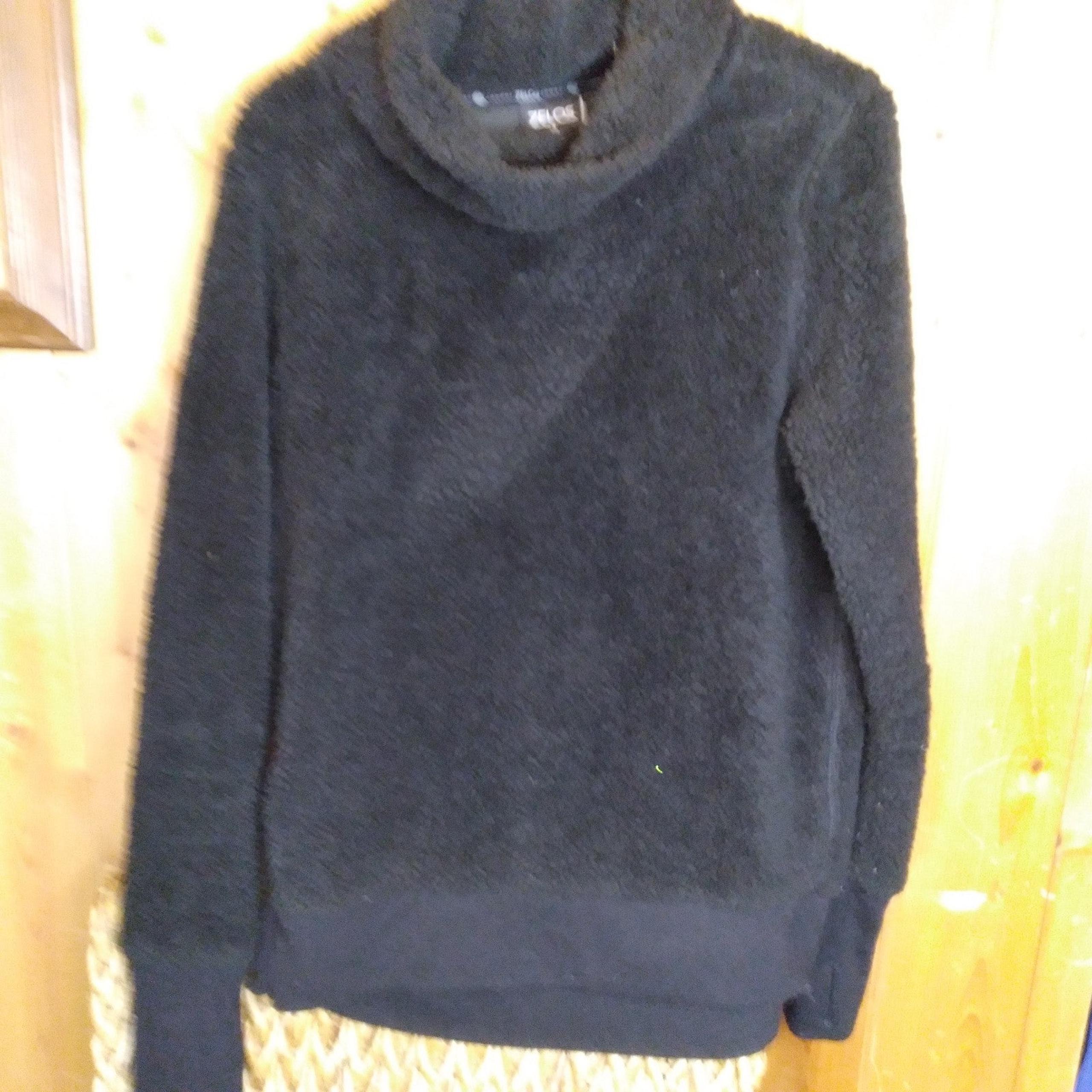 Zelos fleece jacket size medium