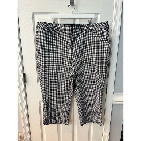 Lane Bryant Black Gingham Cropped Stretch Trousers sz 24 NWOT
