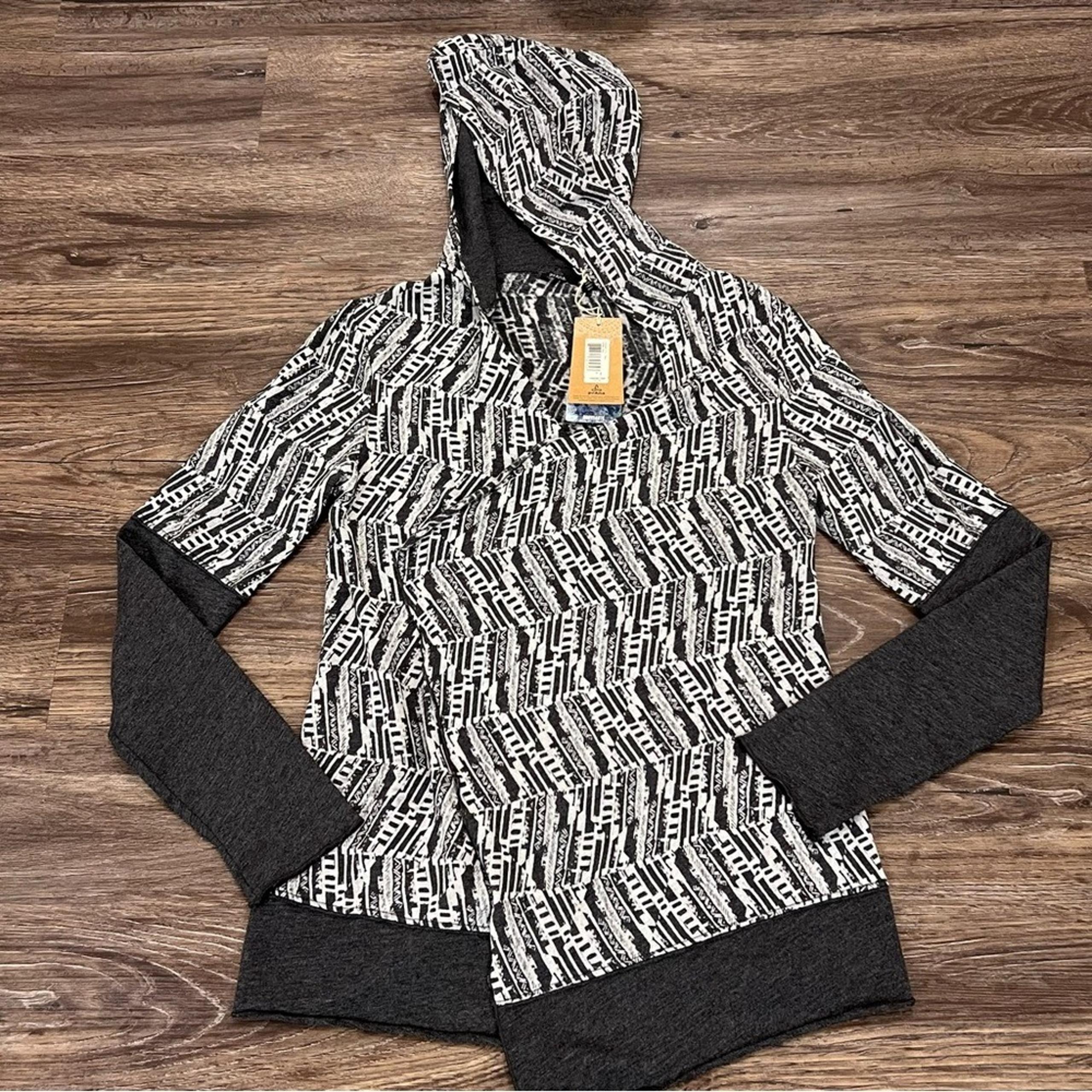 Prana Women's Gray Geo Print Long Sleeve Hooded Open Front Cardigan Medium NWT