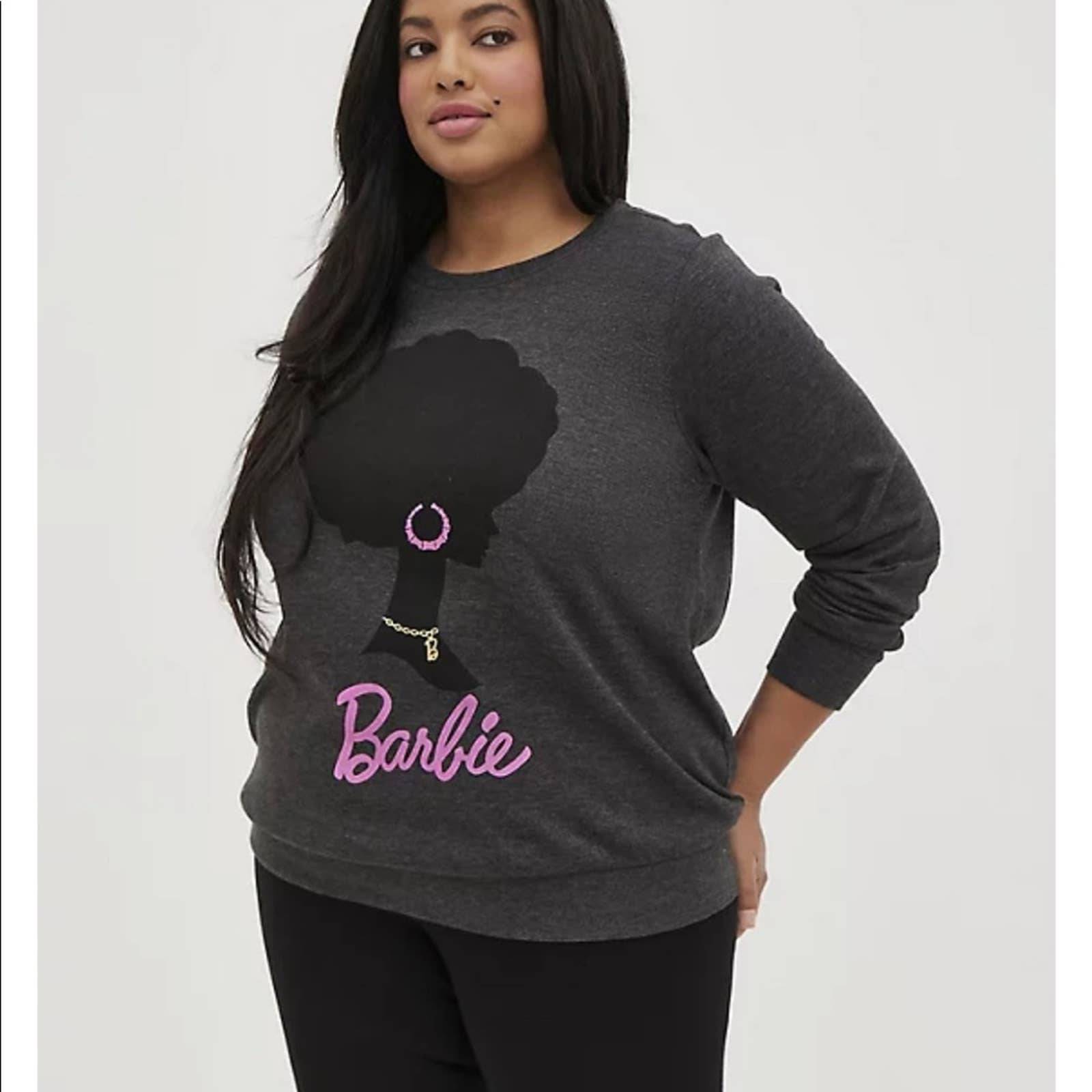 TORRID WOMEN’S CREW SWEATSHIRT - COZY FLEECE BARBIE GREY SIZE 3X NWT