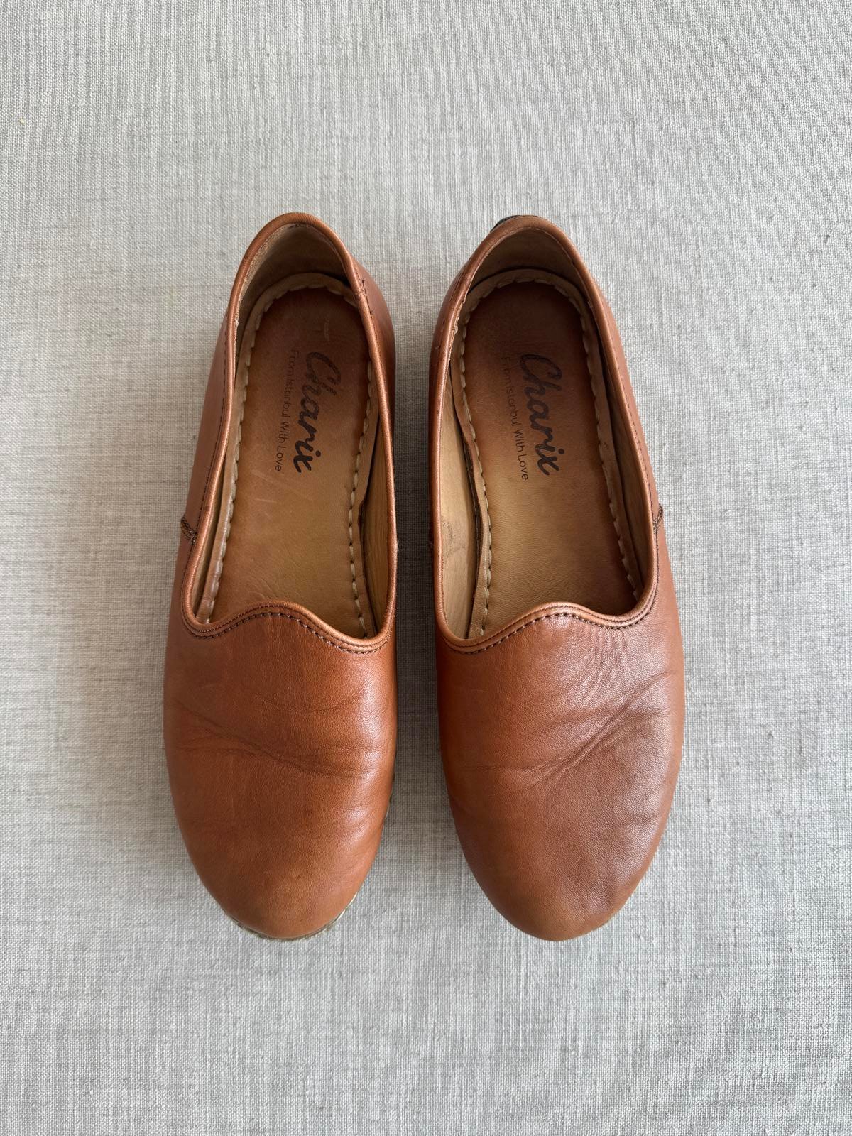 Charix Leather Loafers Womens Size 8 / 38 Slip-On Flats Caramel Brown Tan Shoes