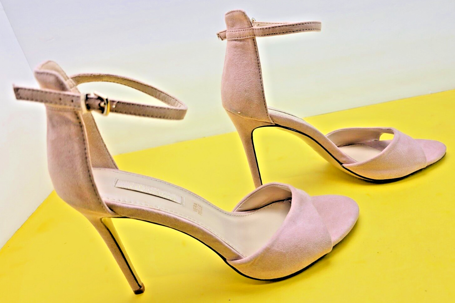 Prima Donna Collection Vera Pelle Dress Heels Light Blush Suede Size 40