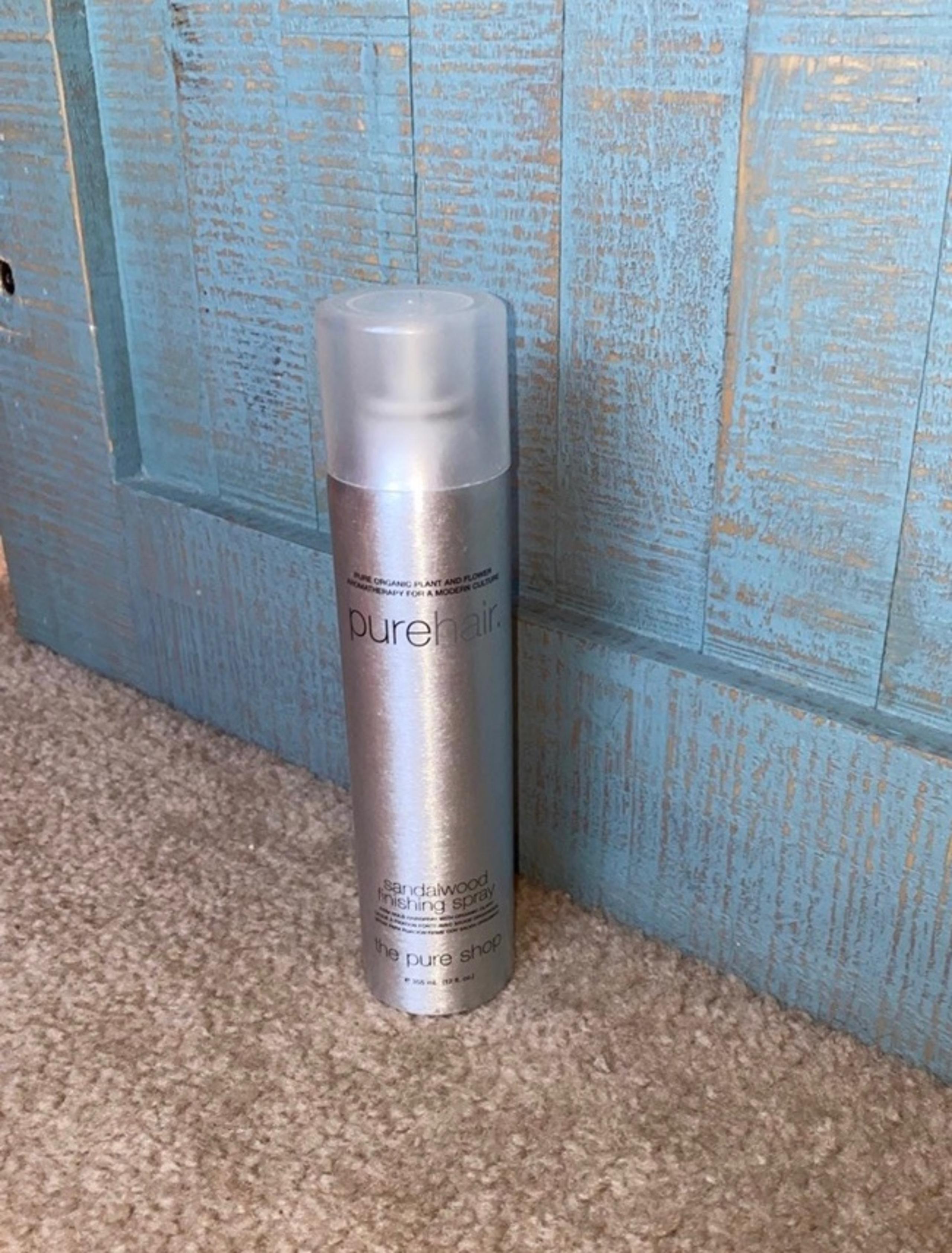 Pure hair sandalwood finishing spray