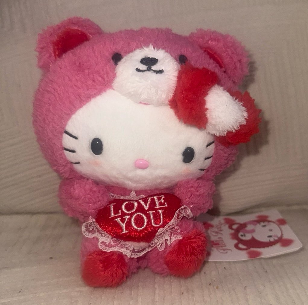 Hello kitty valentines plush pink bear