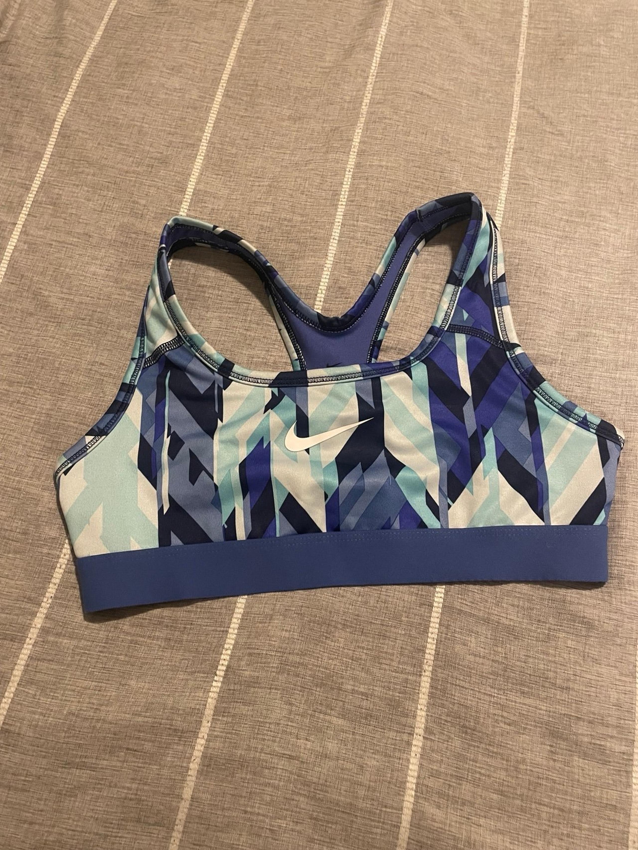 Nike Dri-Fit Youth Sports Bra Medium
