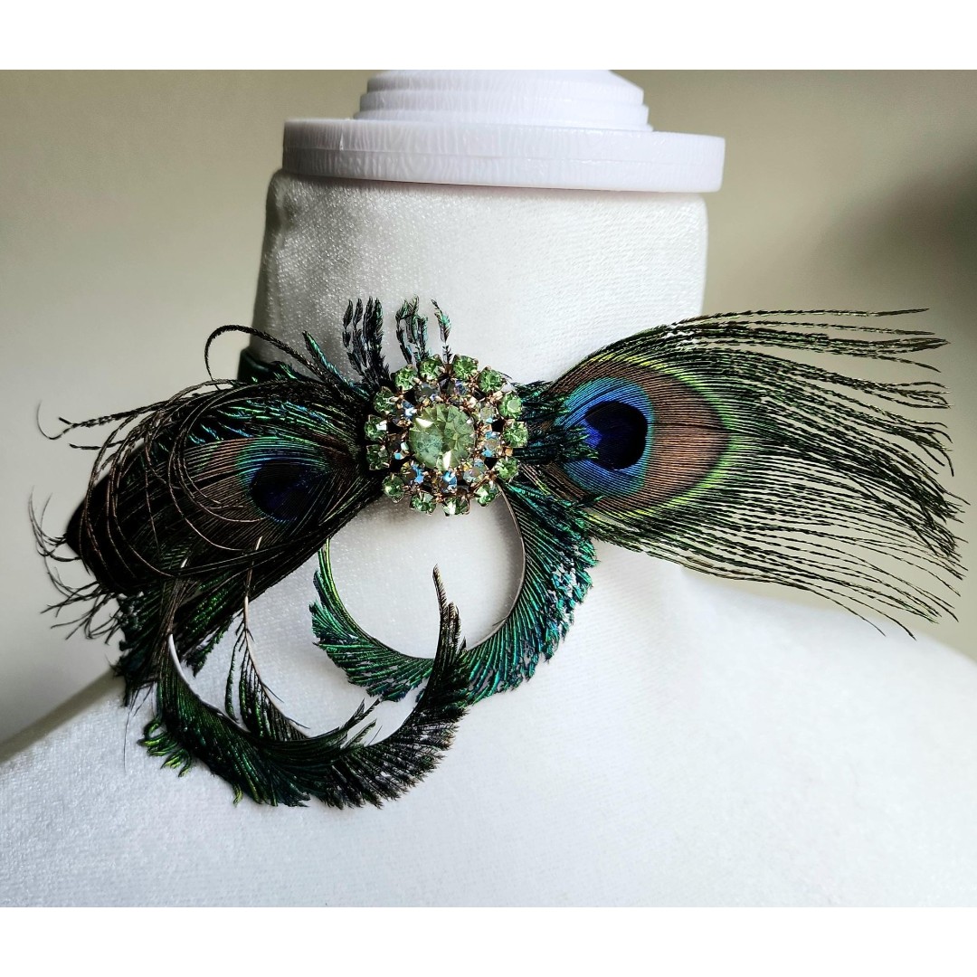 Vintage Green Art Deco Rhinestone Velvet Choker with Peacock Feathers