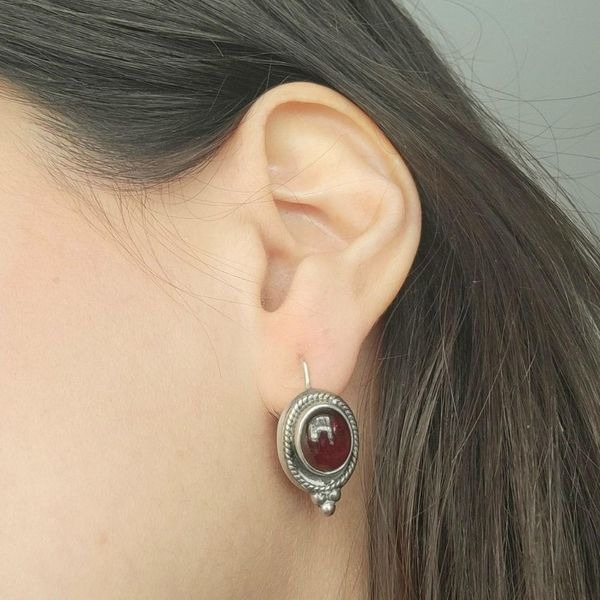 Vintage 925 Sterling Silver Garnet Gemstone Hook Dangle Drop Earrings