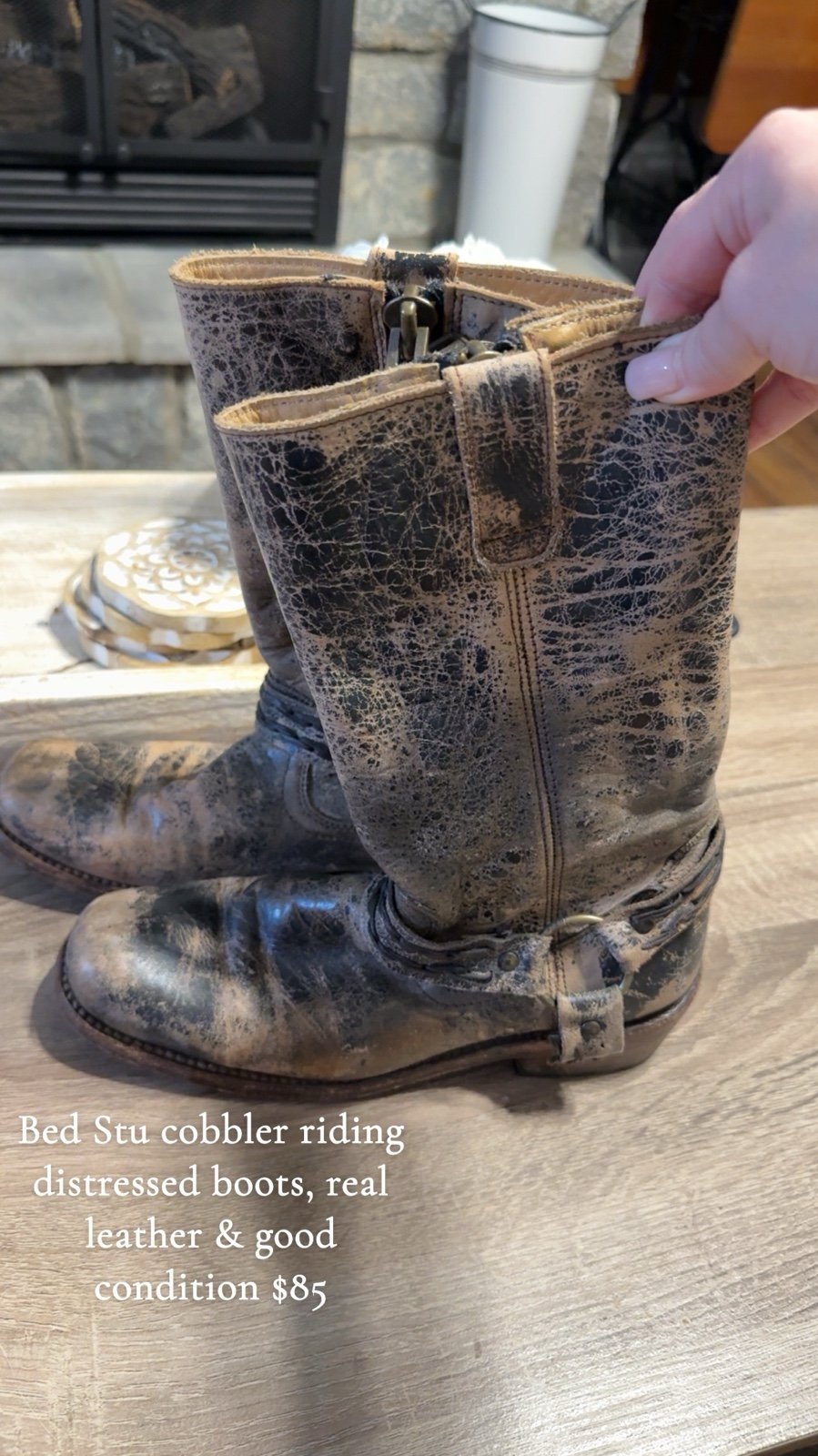 Bedstu boots Sz 6 distressed leather