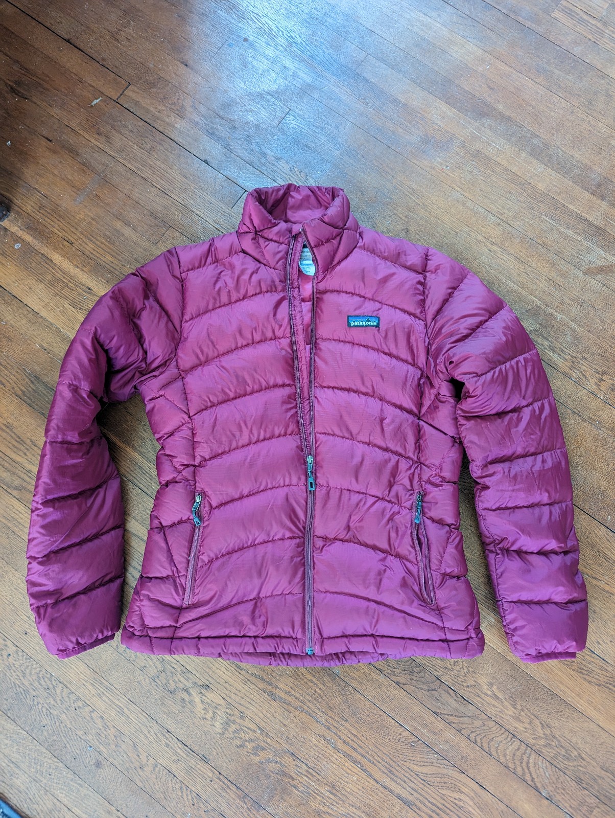Patagonia Women's down sweater / jacket