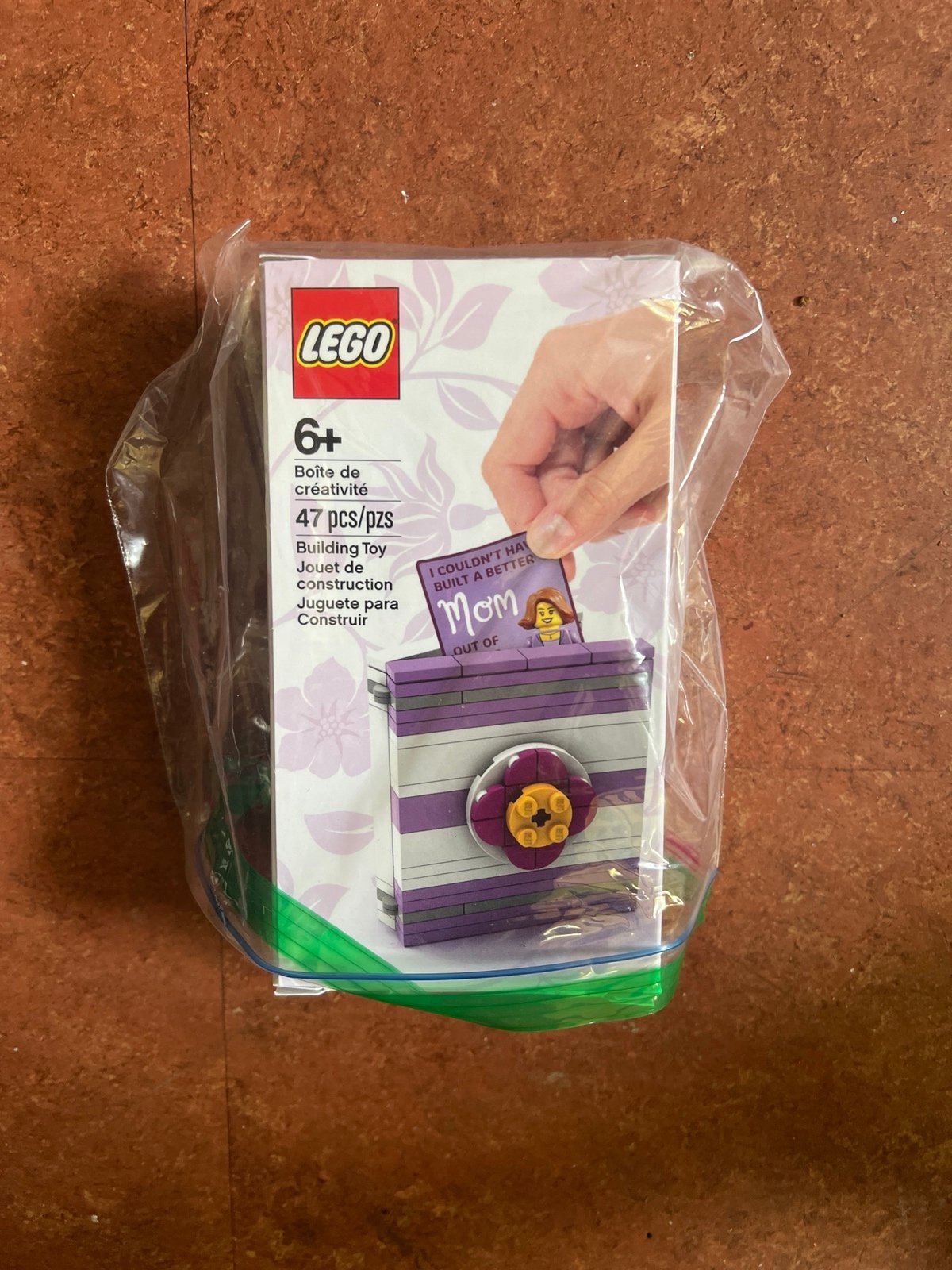 LEGO Mother’s Day collectible NEW