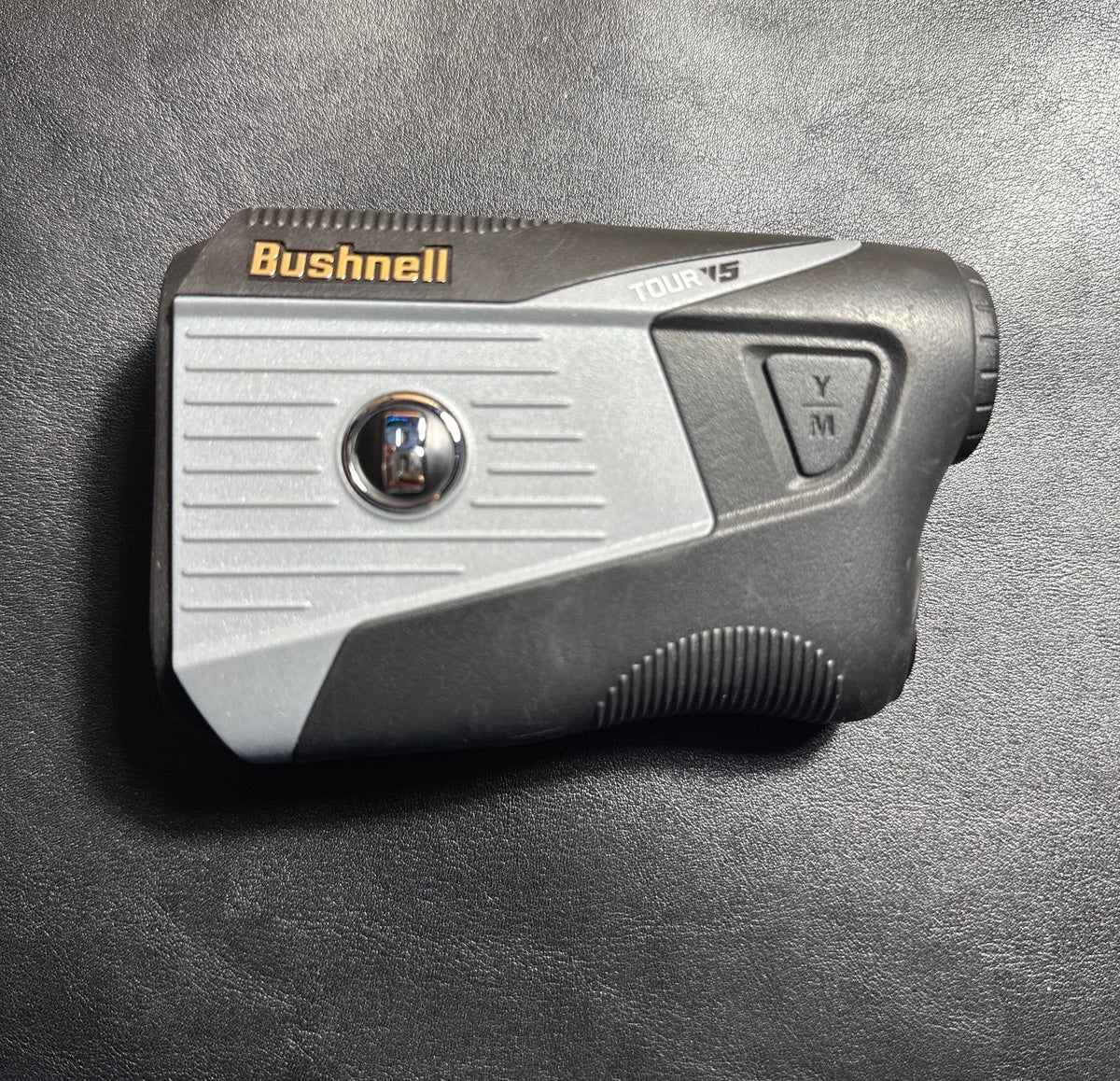 Bushnell Tour V5