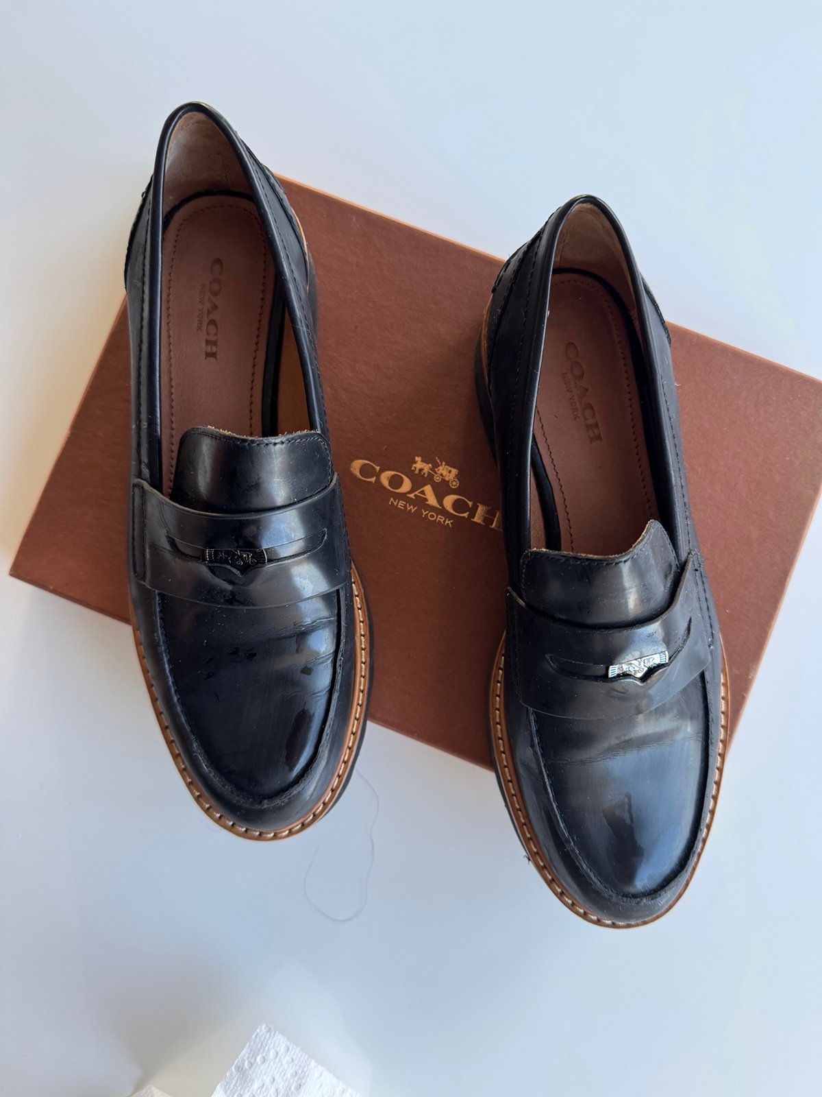 Coach Loafers Size 5.5 (runs big fits 6-6.5)