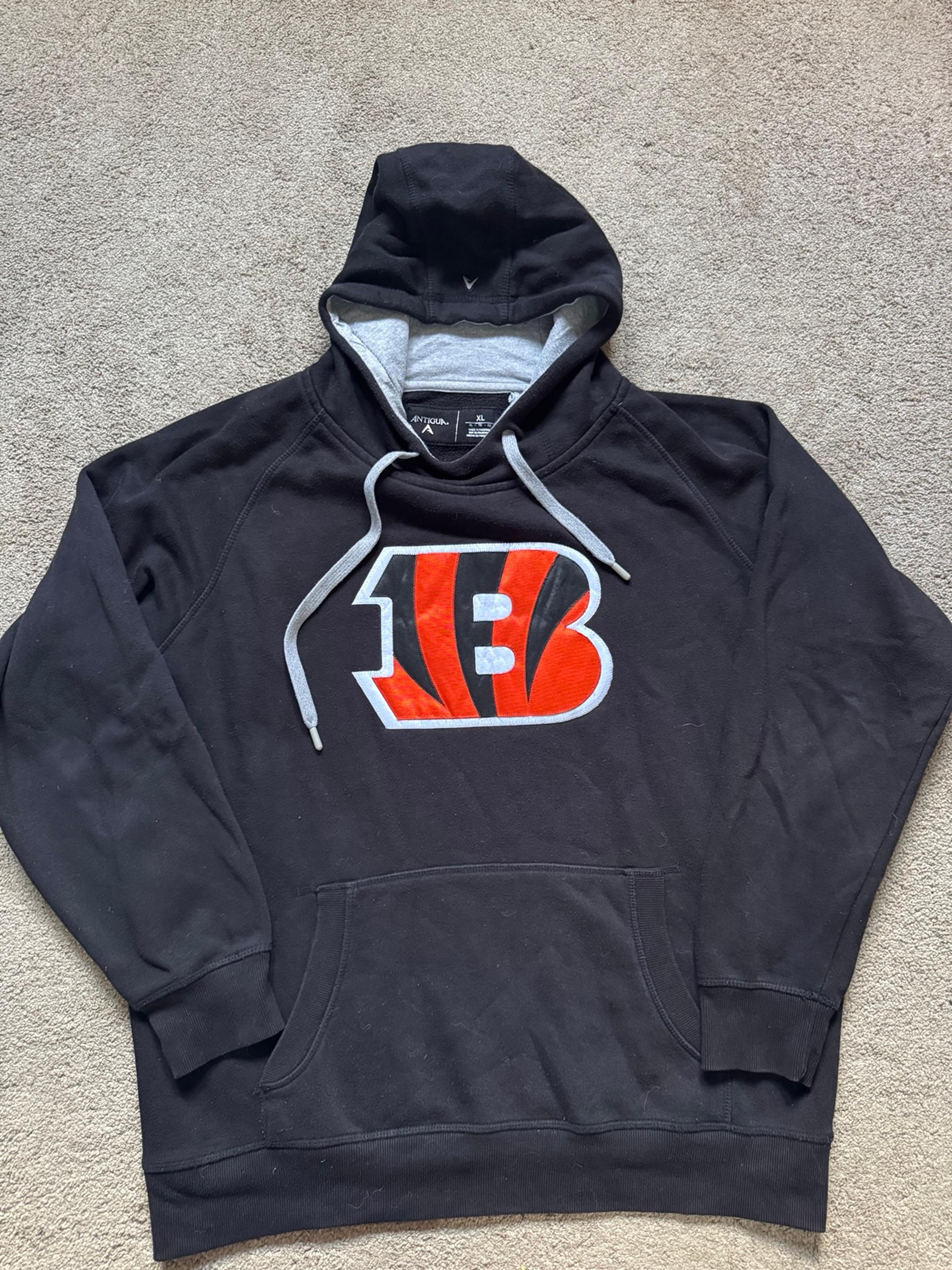CINCINNATI BENGALS (Antigua) Black and orange Men's Hoodie.