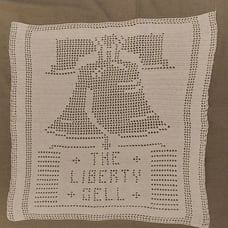 Vntg Crochet Patriotic Liberty Bell Doilie Wall Decor Philadelphia Pennsylvania