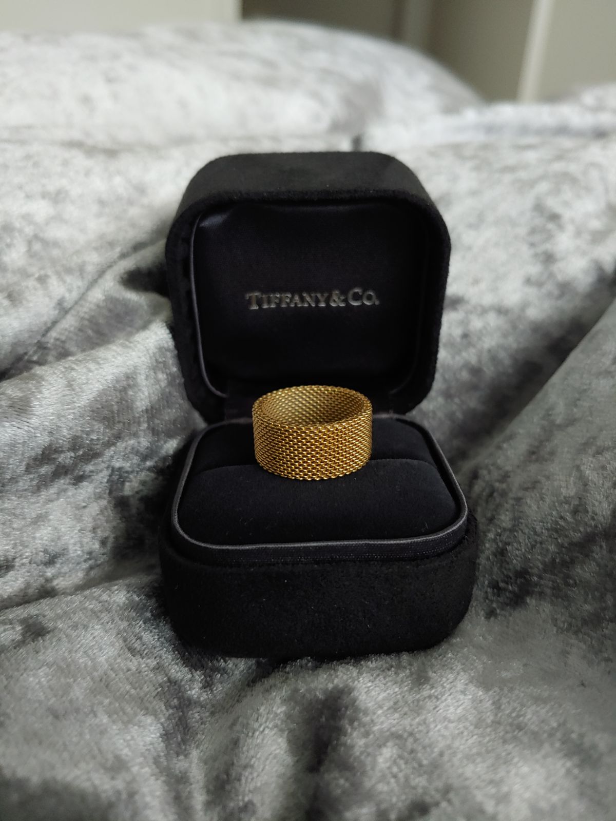 Tiffany Somerset mesh 18k gold ring