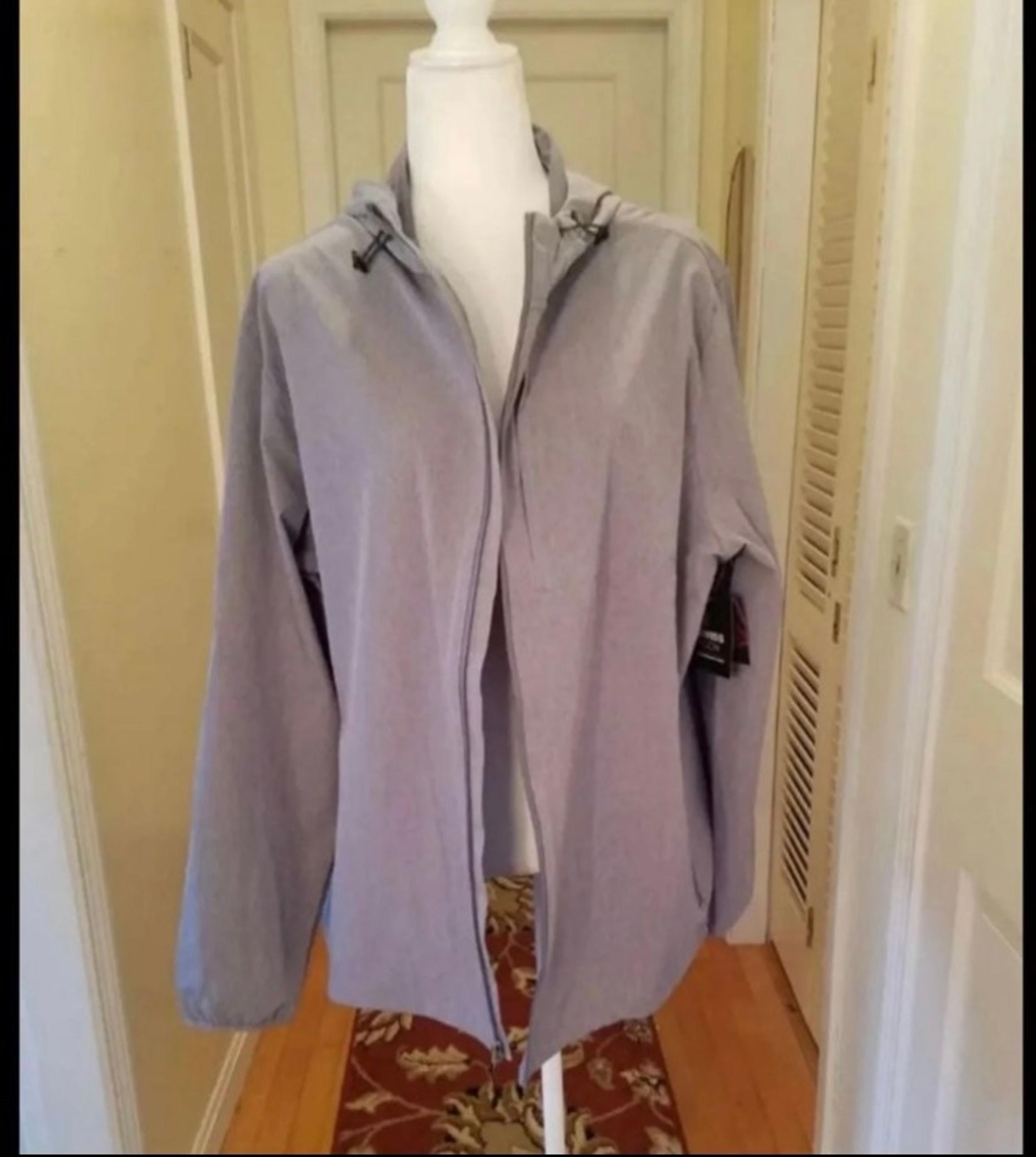 Men’s Swiss tech jacket