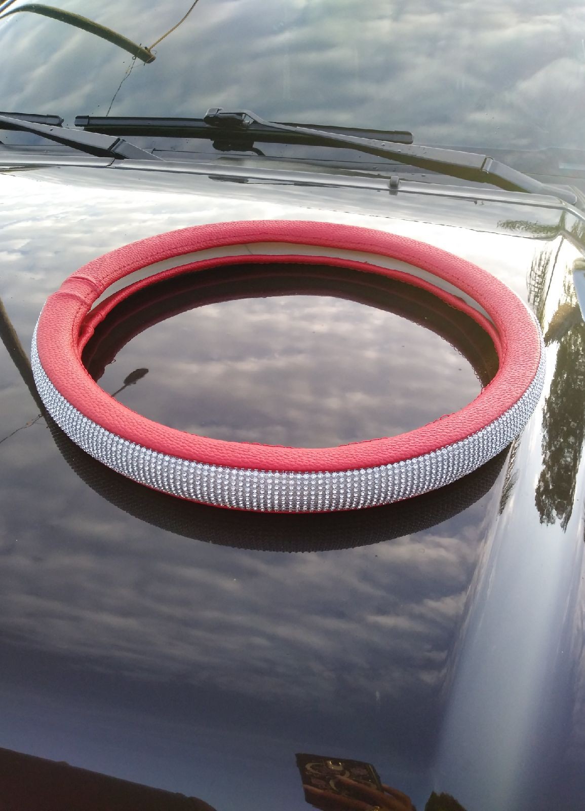 Red bling car steering wheel cover rear