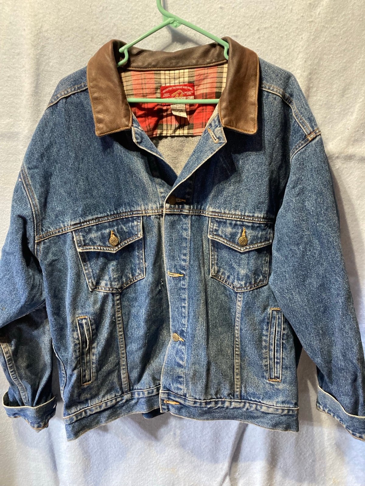 Vintage 90s Marlboro Country Store Denim Jacket XL T11