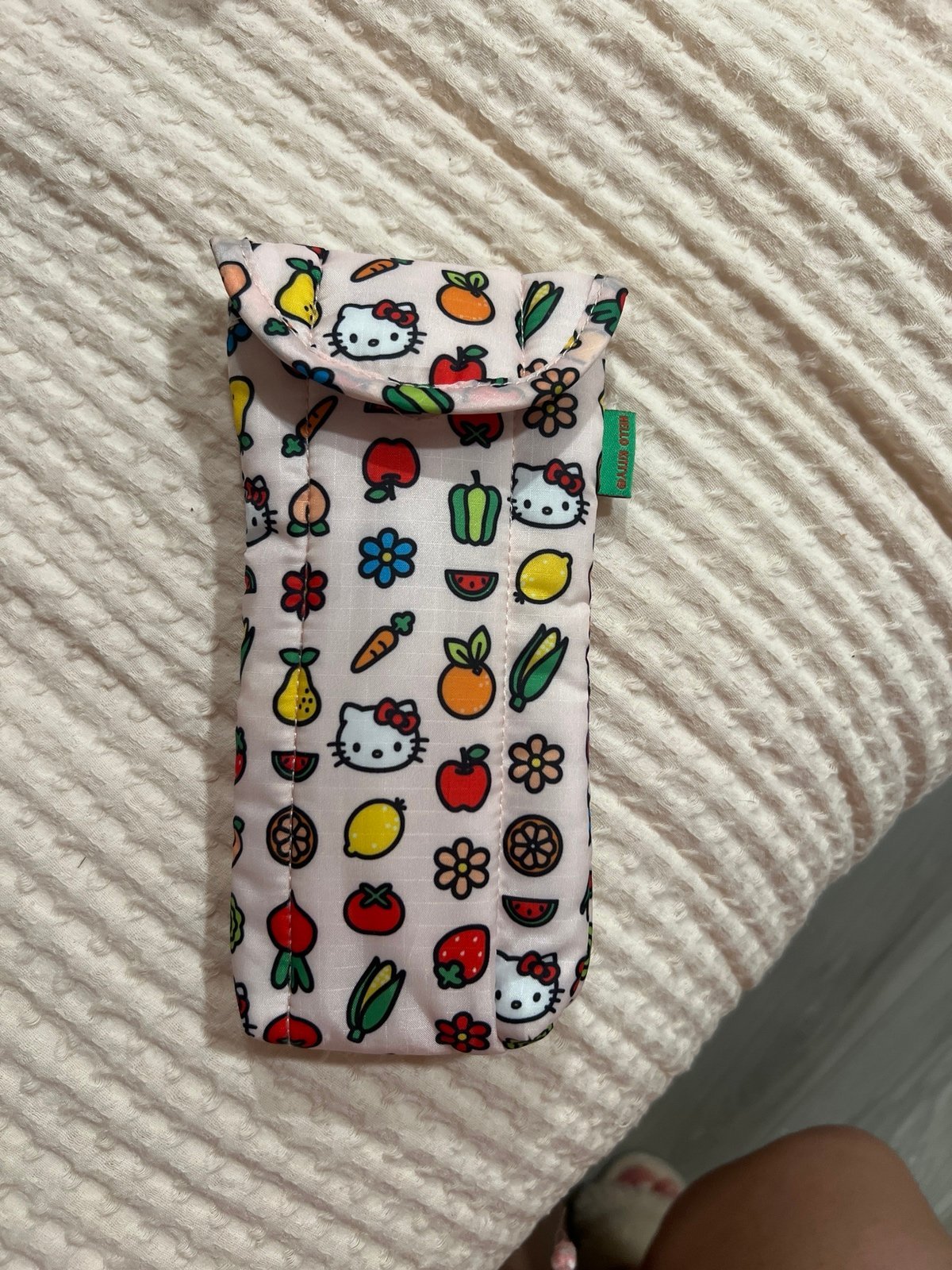 hello kitty baggu eyeglass case