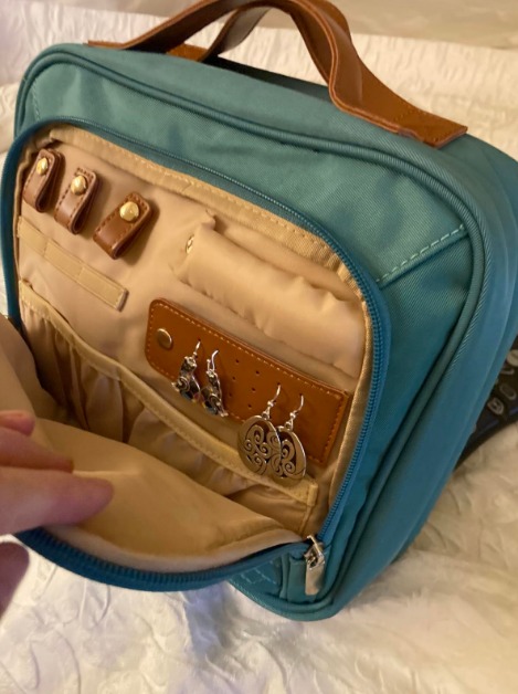 Travel Hanging Toiletry Bag for Women, with Jewelry Organizer Compartment