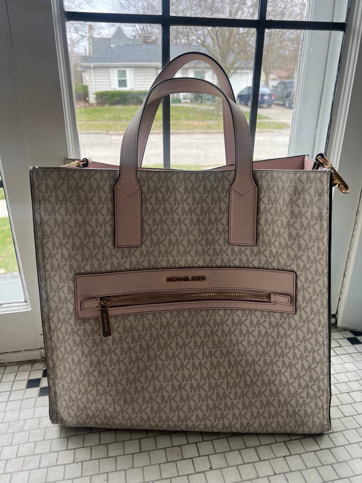 Michael Kors Kenny Tote