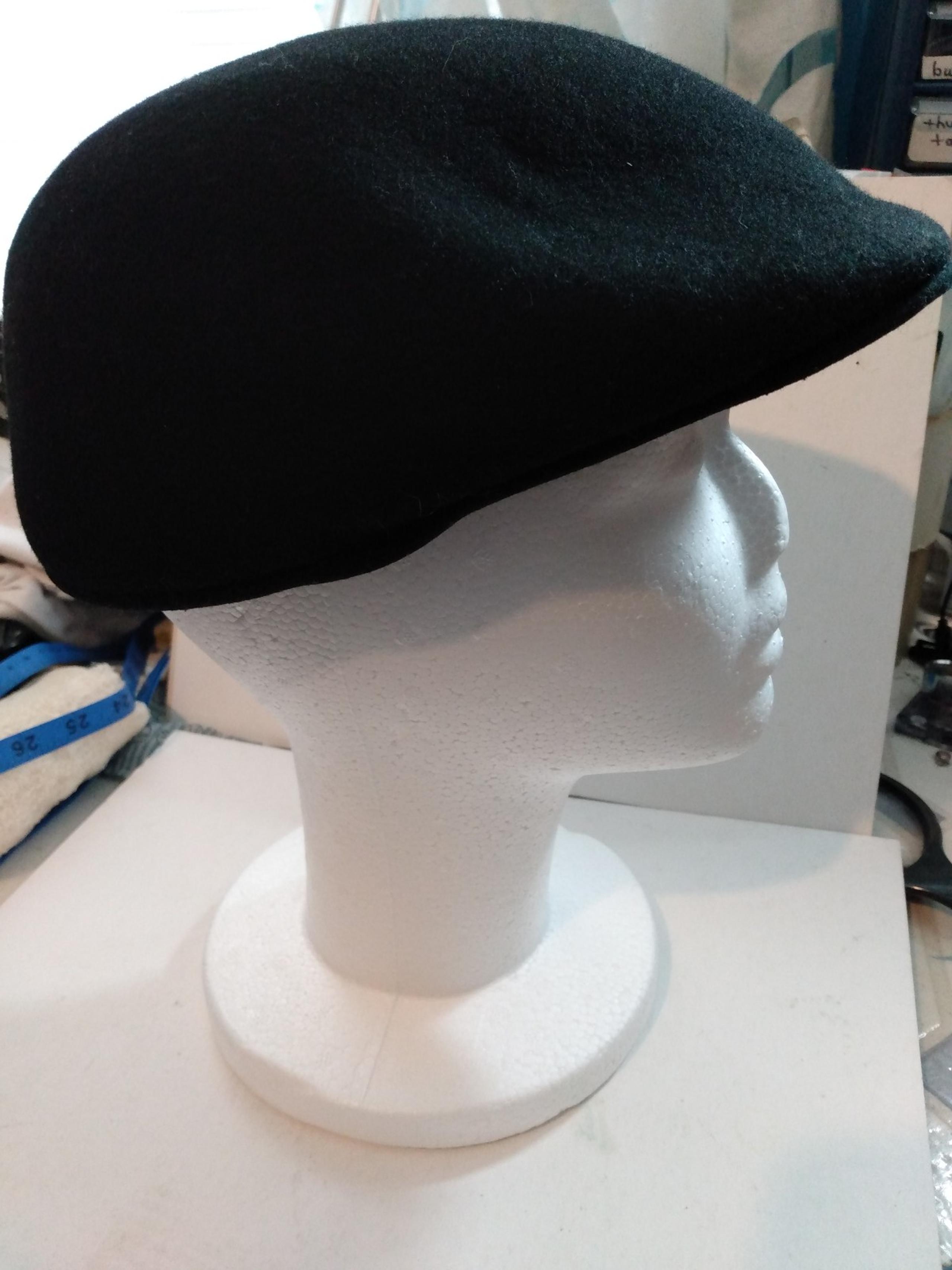 Vintage docker's newsboy black hat size s/m 100% wool