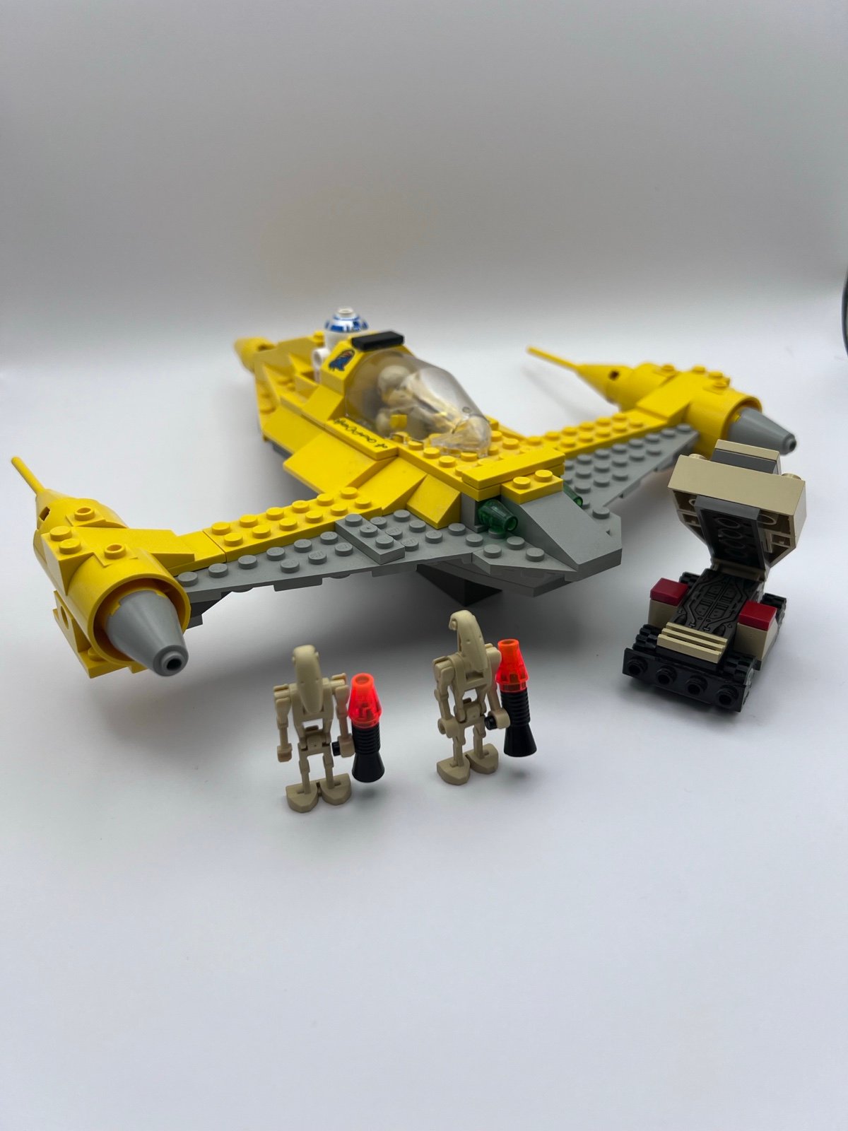 LEGO Star Wars Anakin’s naboo starfighter