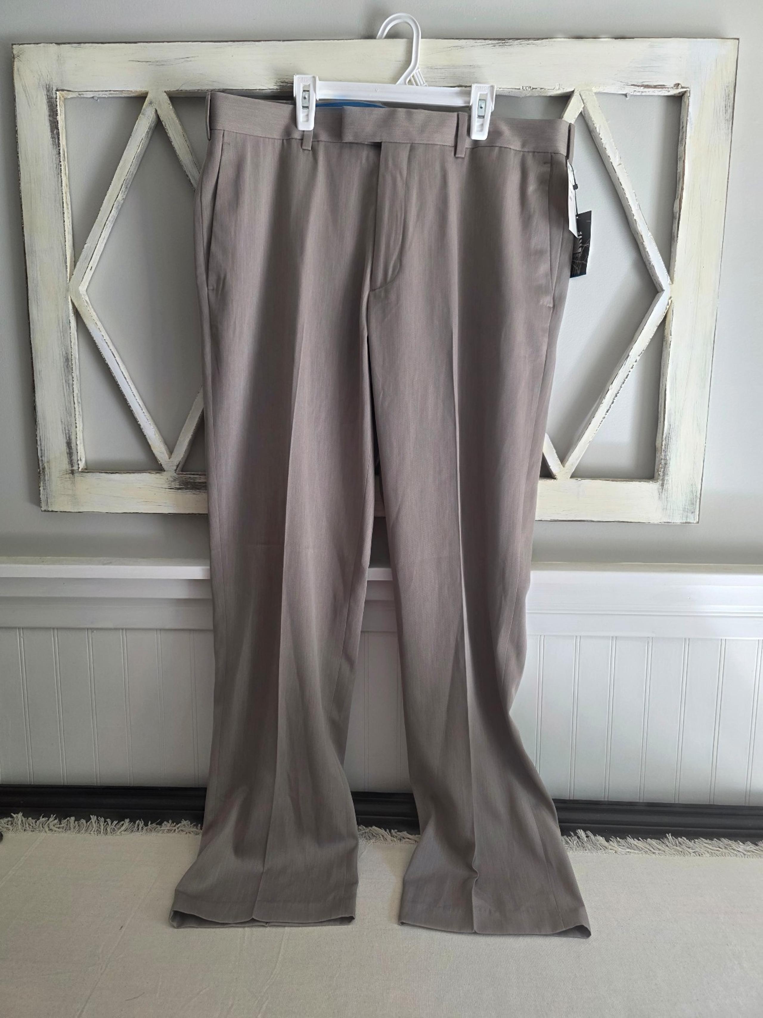 Axist Men's Dress Pants 36x32 Simple Taupe Ultra Series No Iron Flat Front NWT
