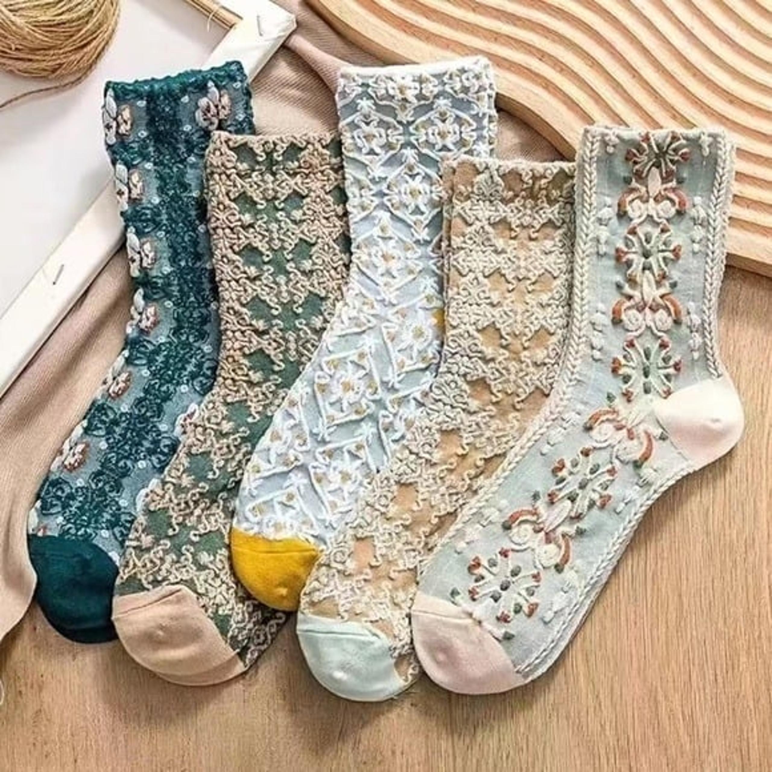 Women’s Floral Tube Socks 5 Pairs