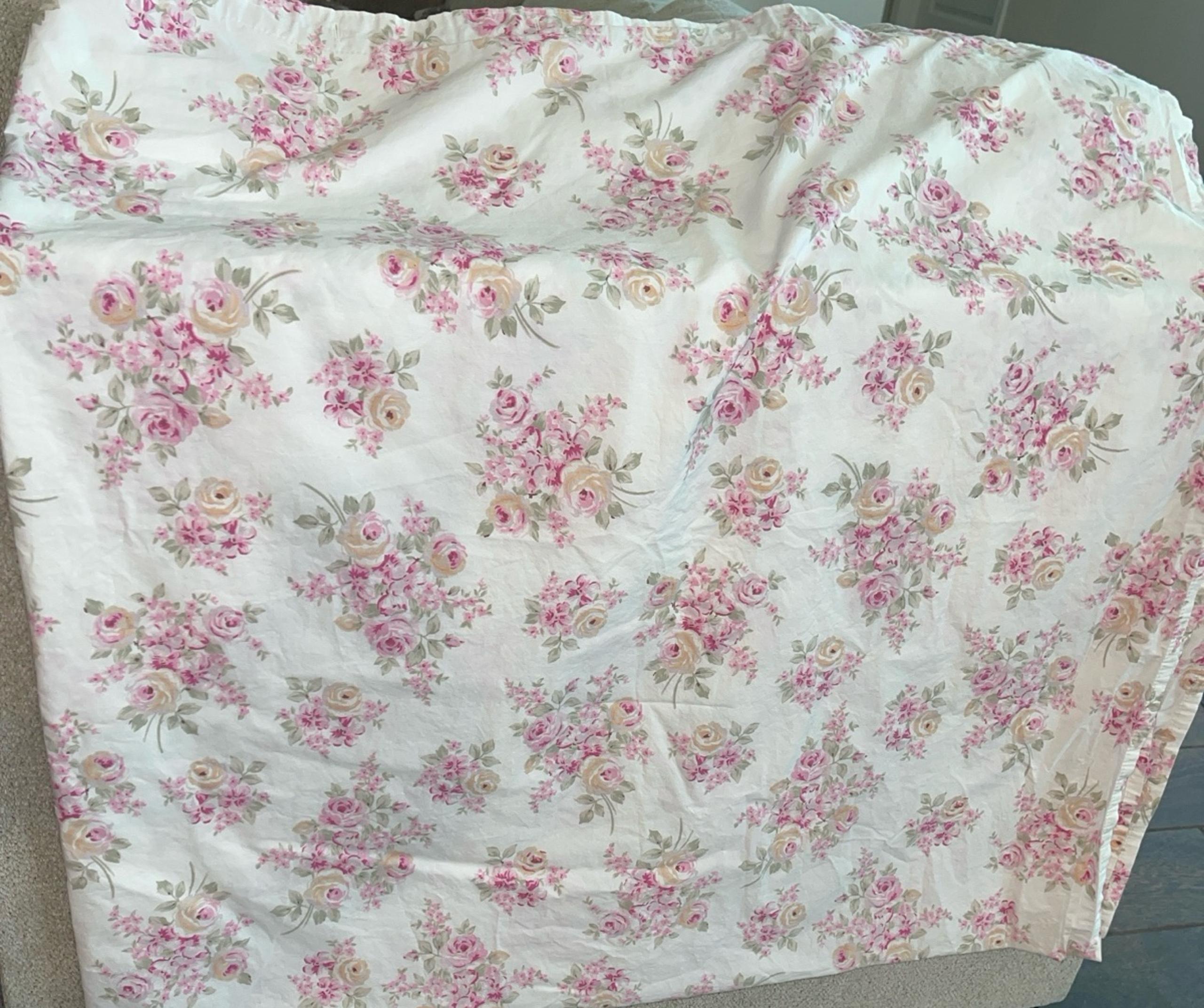 Rachel Ashwell Simply Shabby Chic Rose Floral Shower Curtain