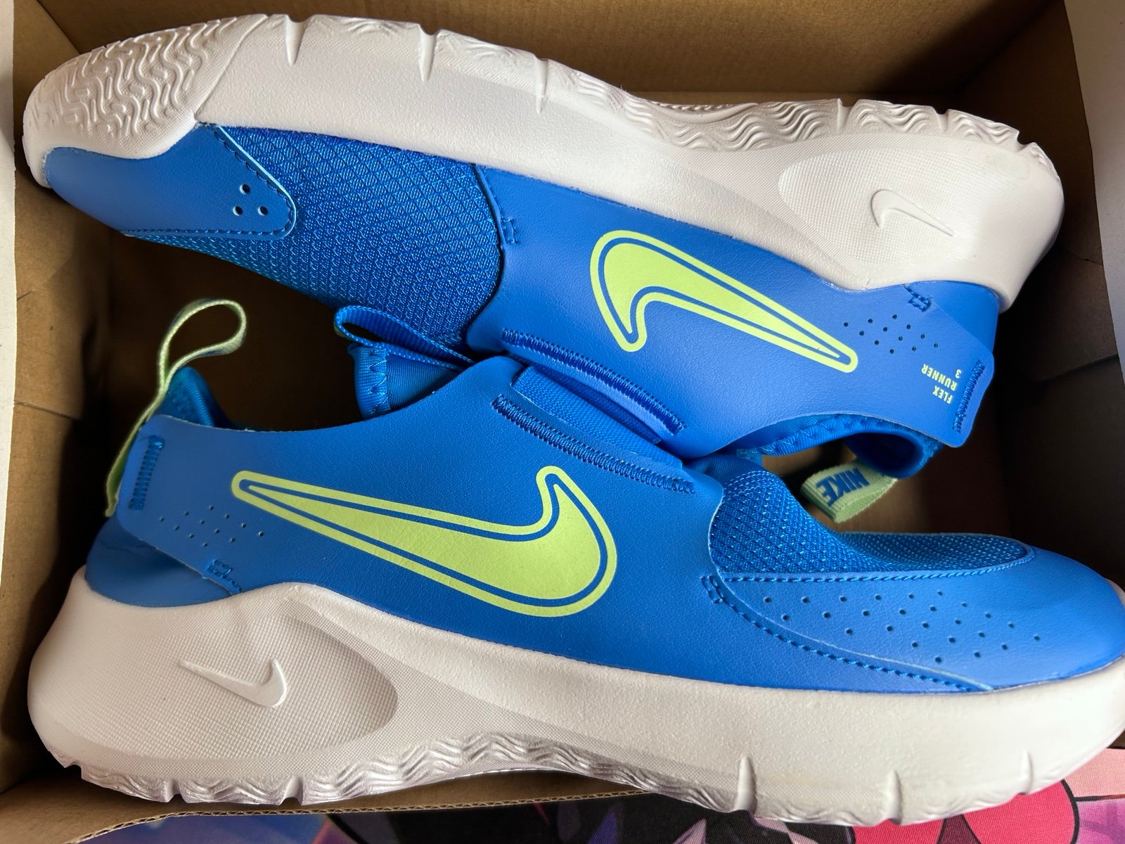 Nike flex runner