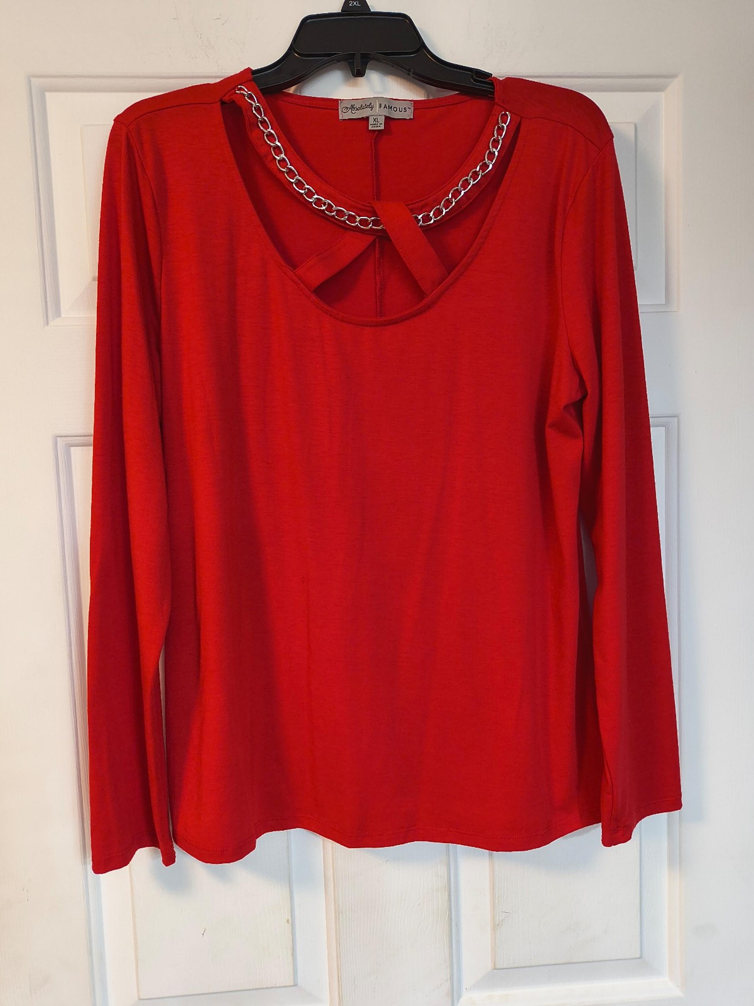 Absolutely Famous Vibrant Red Top with Chain Accent XL