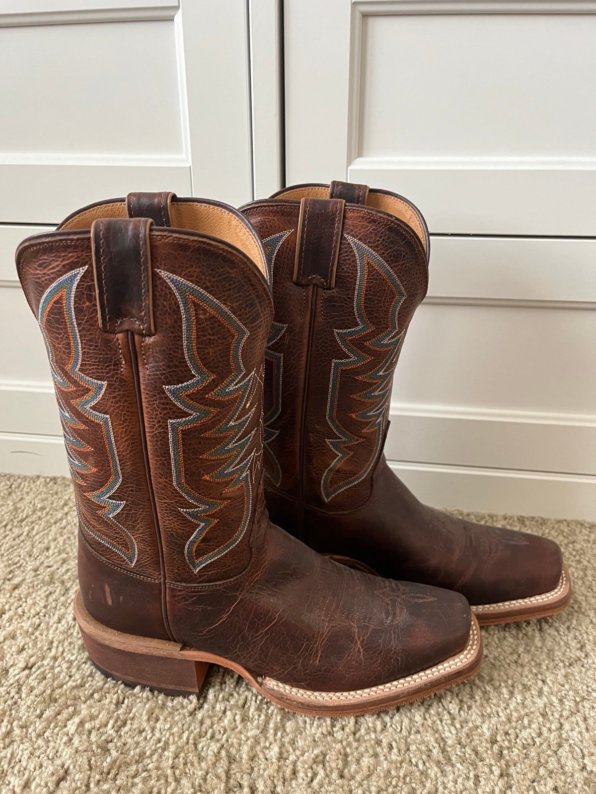 BRAND NEW Cowboy Boots