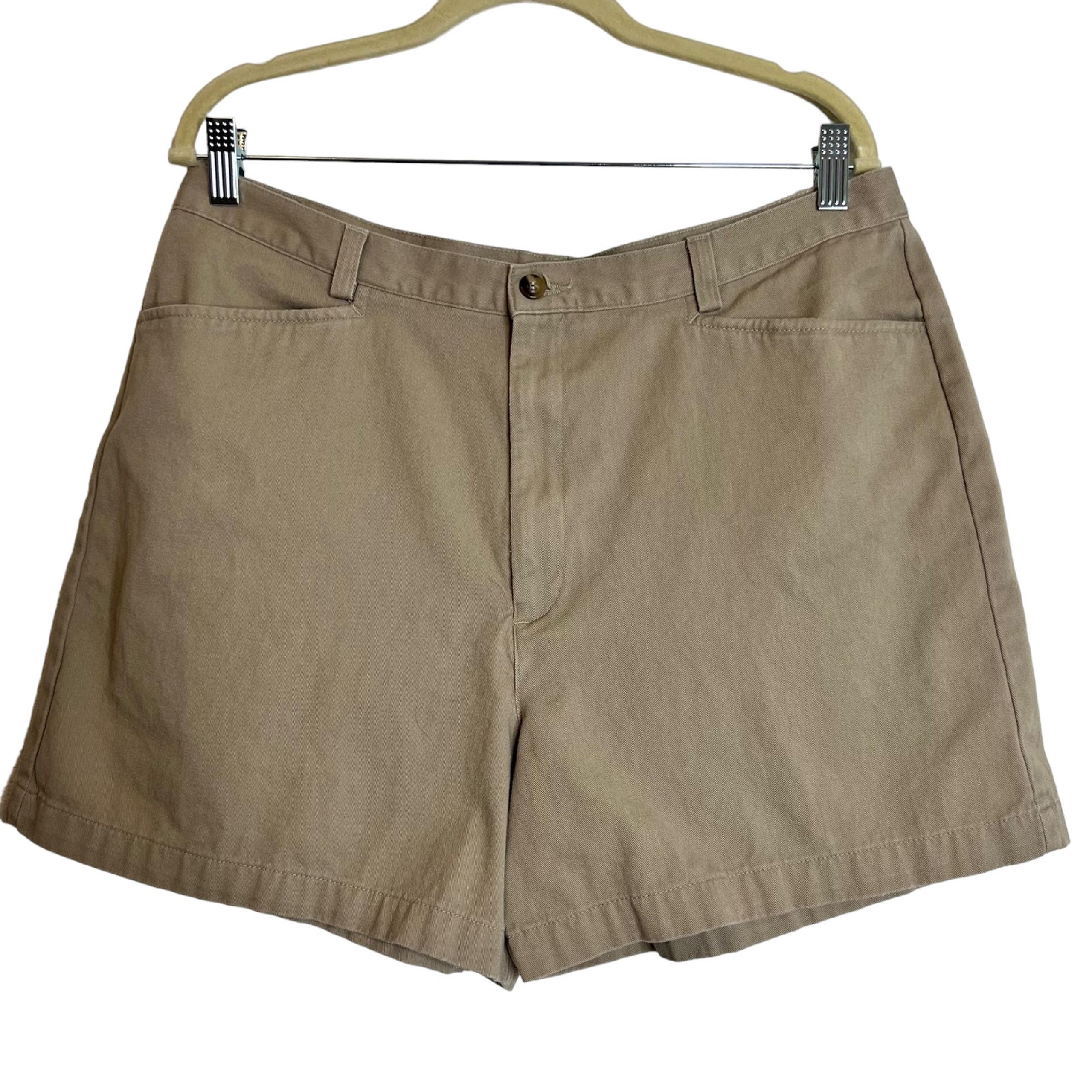 Dockers Womens Top Pocket Khaki Shorts Size 16 Dark Tan 100% Cotton Pockets