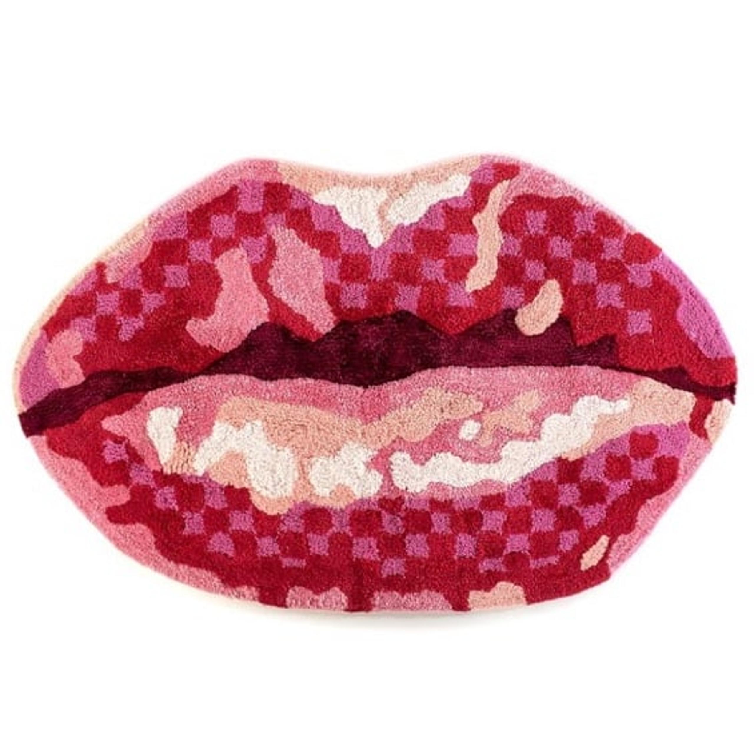 Mackenzie Childs Kiss My Feet Bath Rug