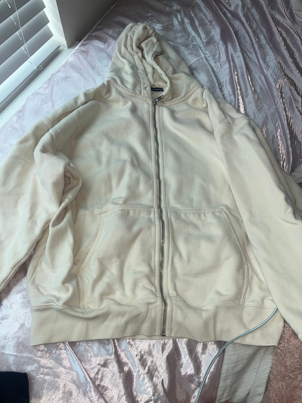 Brandy Melville hoodie