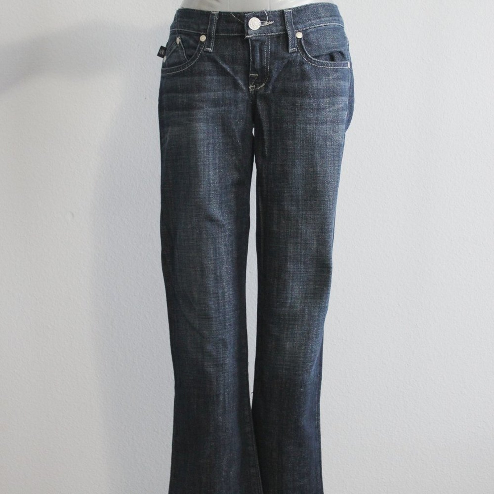 ROCK & REPUBLIC Denim Dark Wash Jeans Size 26 Embroidered Pocket Kasandra