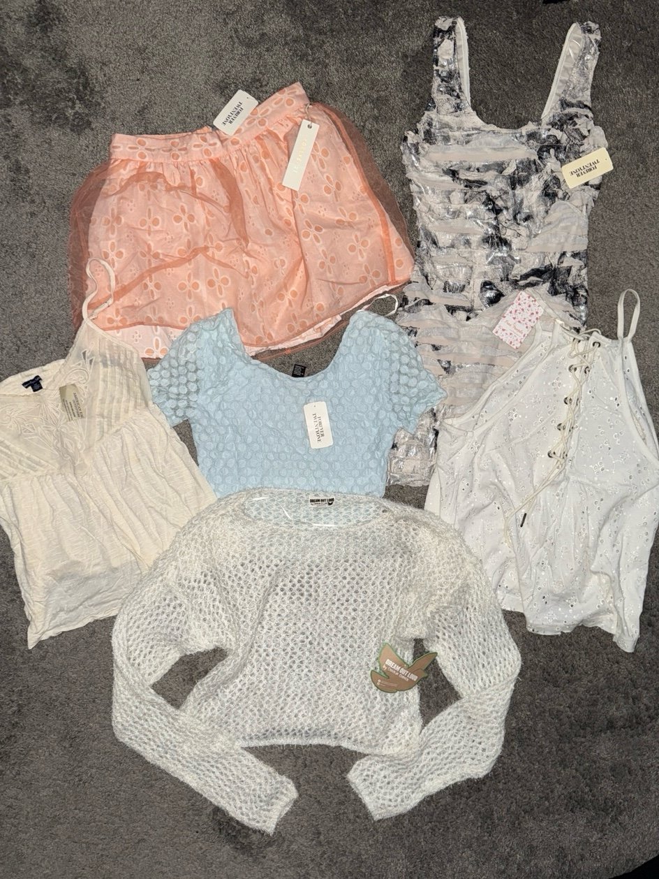 NWT Neutral Bundle