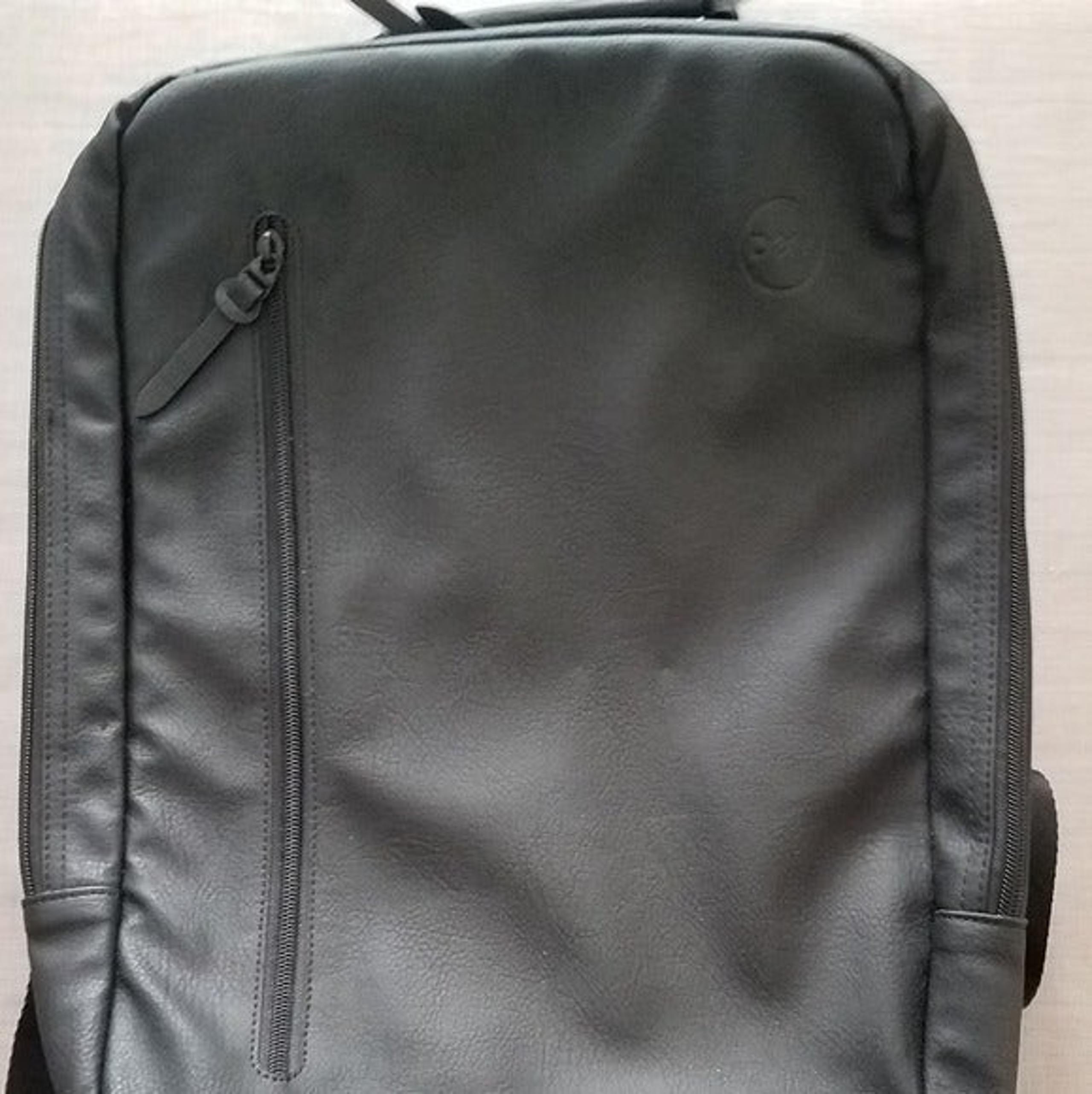 NWT Dell commuter laptop/tablet backpack