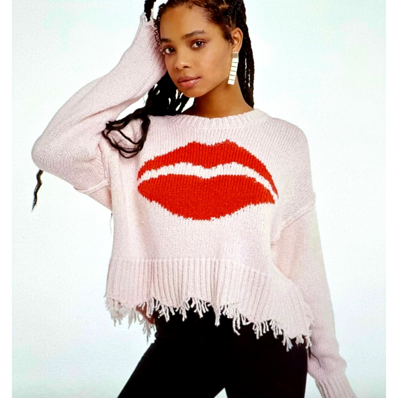 WildFox 'First Kiss' Long Sleeve Crew Neck Frayed Hems Cuffs Cropped Sweater M