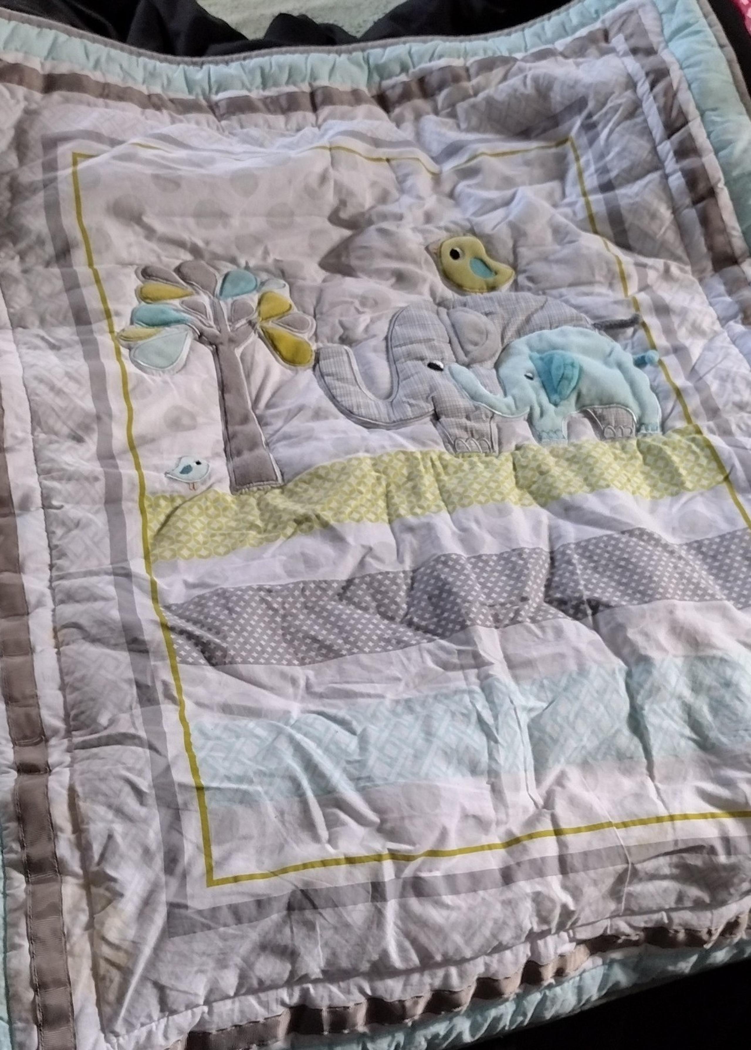 Crib quilt