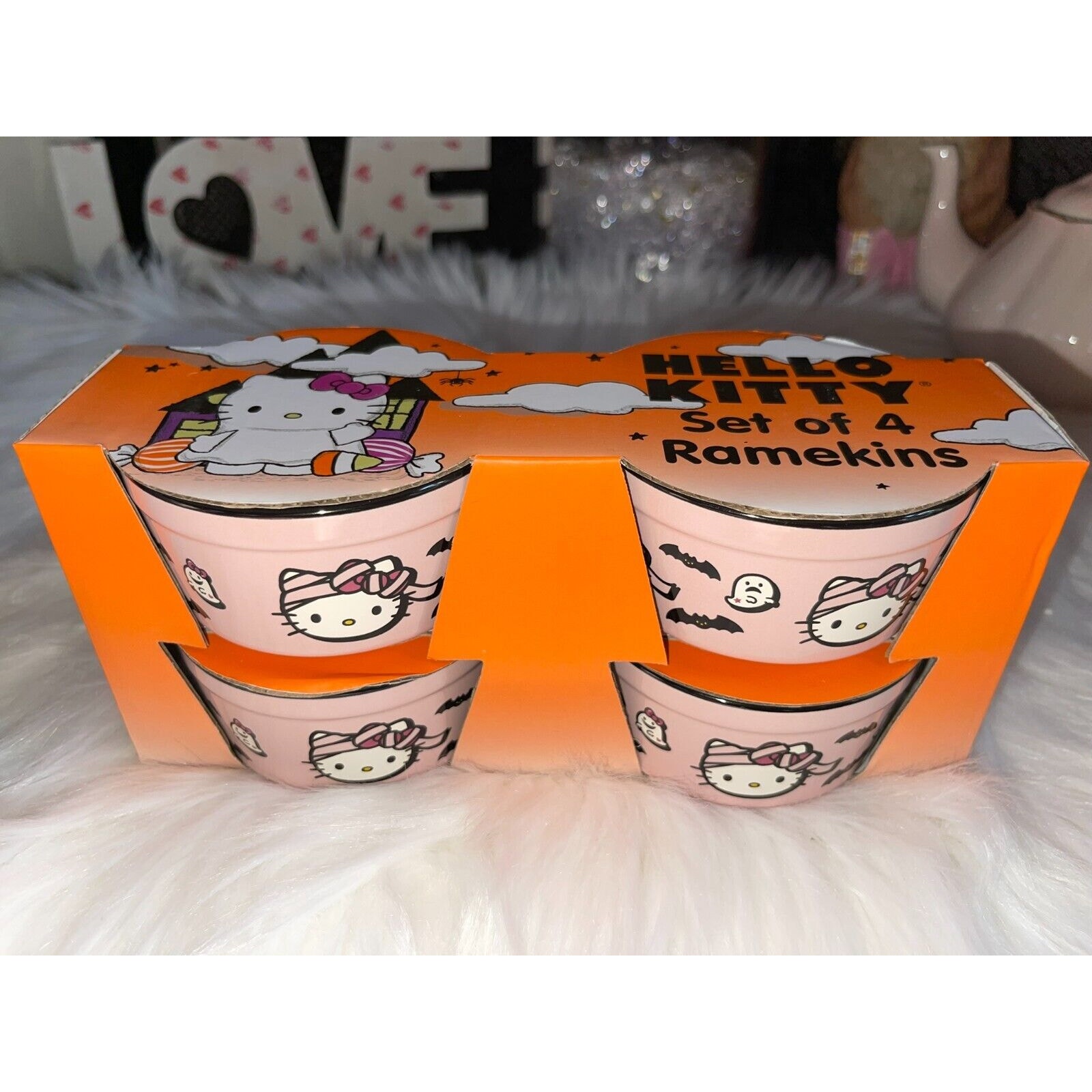 NEW Hello Kitty Halloween Pink Mummy Set of 4 Ceramic Round Ramekins