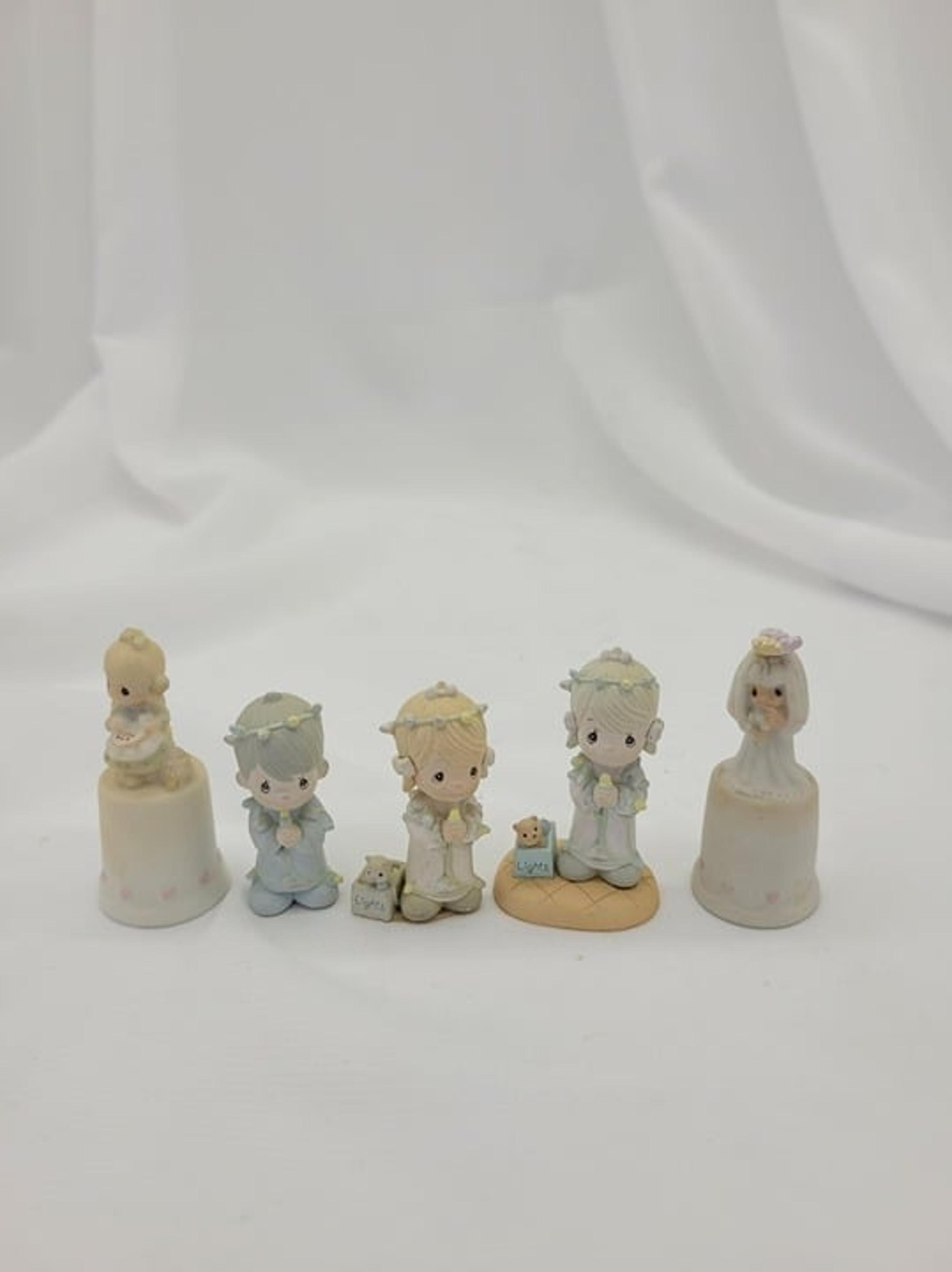 Vintage Precious Moments Porcelain Figurine 5pcs set