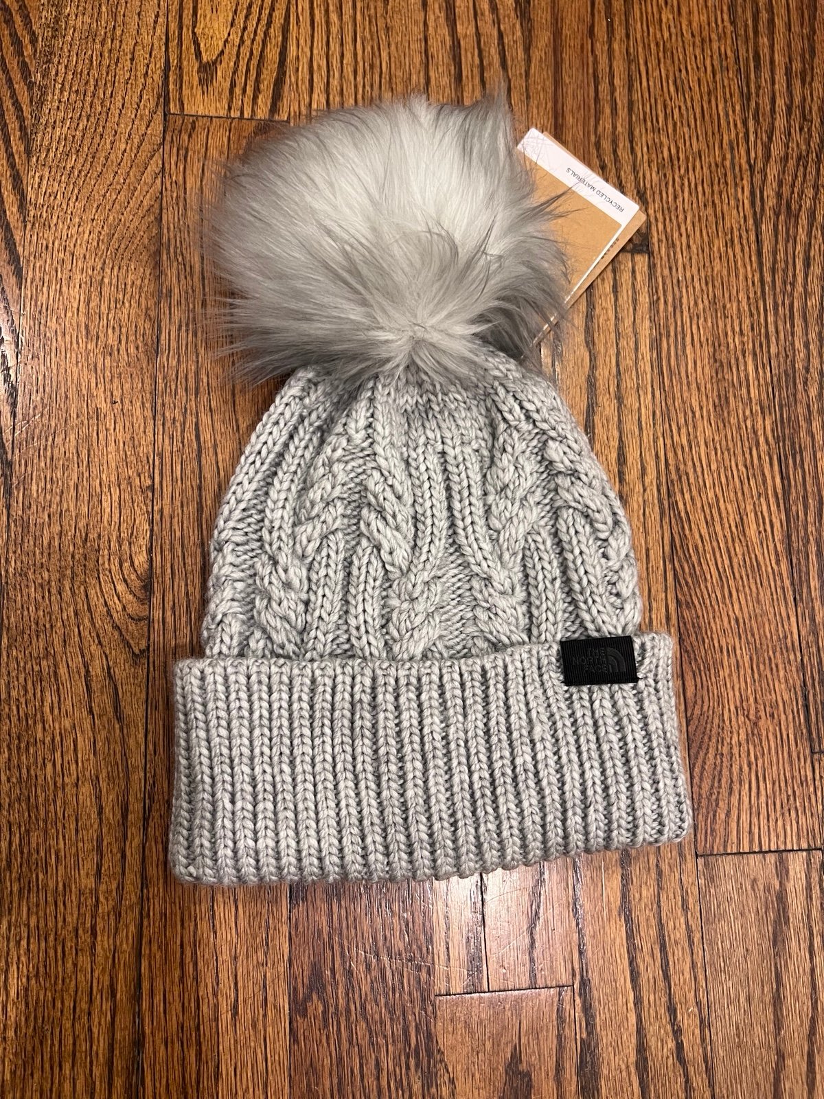 The North Face NWT Oh Mega Pom Hat One Size Light Gray Heather
