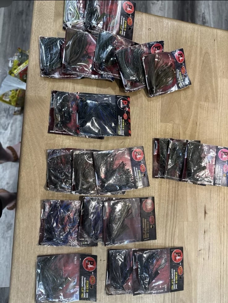 Bundle of 24 V&M Jigs Casting Baits