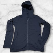 Lululemon Size 10 Black Zip Up